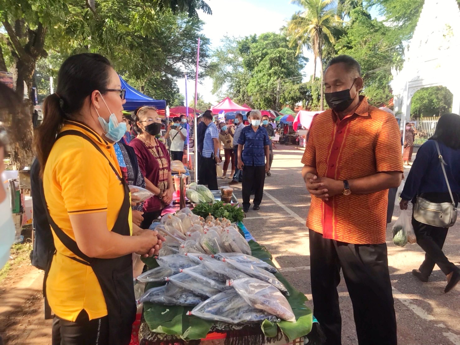 พช.มหาสารคาม ร่วมกิจกรรมเปิด”ตลาดต้องชมแห่งใหม่ของจังหวัดมหาสารคาม” ณ ตลาดถนนคนเดินออนซอนกันทรวิชัย อำเภอกันทรวิชัย จังหวัดมหาสารคาม