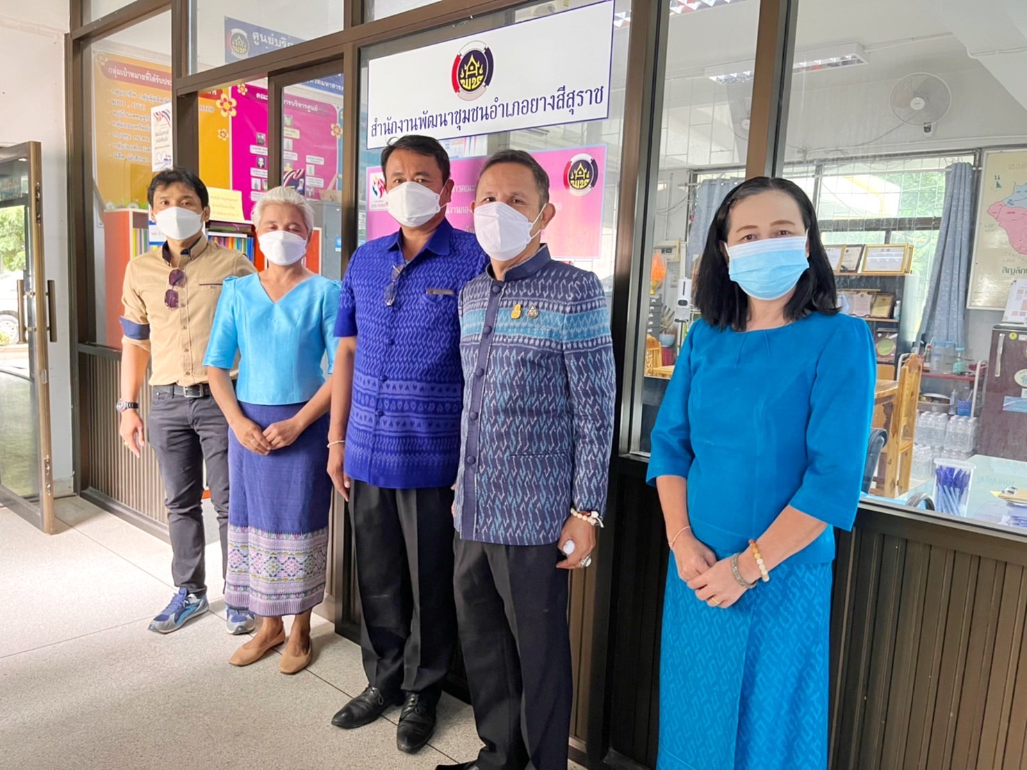 นายวสันต์ ชิงชนะ ผู้ตรวจราชการกรมการพัฒนาชุมชน ลงพื้นที่ติดตามสนับสนุนส่งเสริมการขับเคลื่อนงานพัฒนาชุมชน อำเภอยางสีสุราช จังหวัดมหาสารคาม