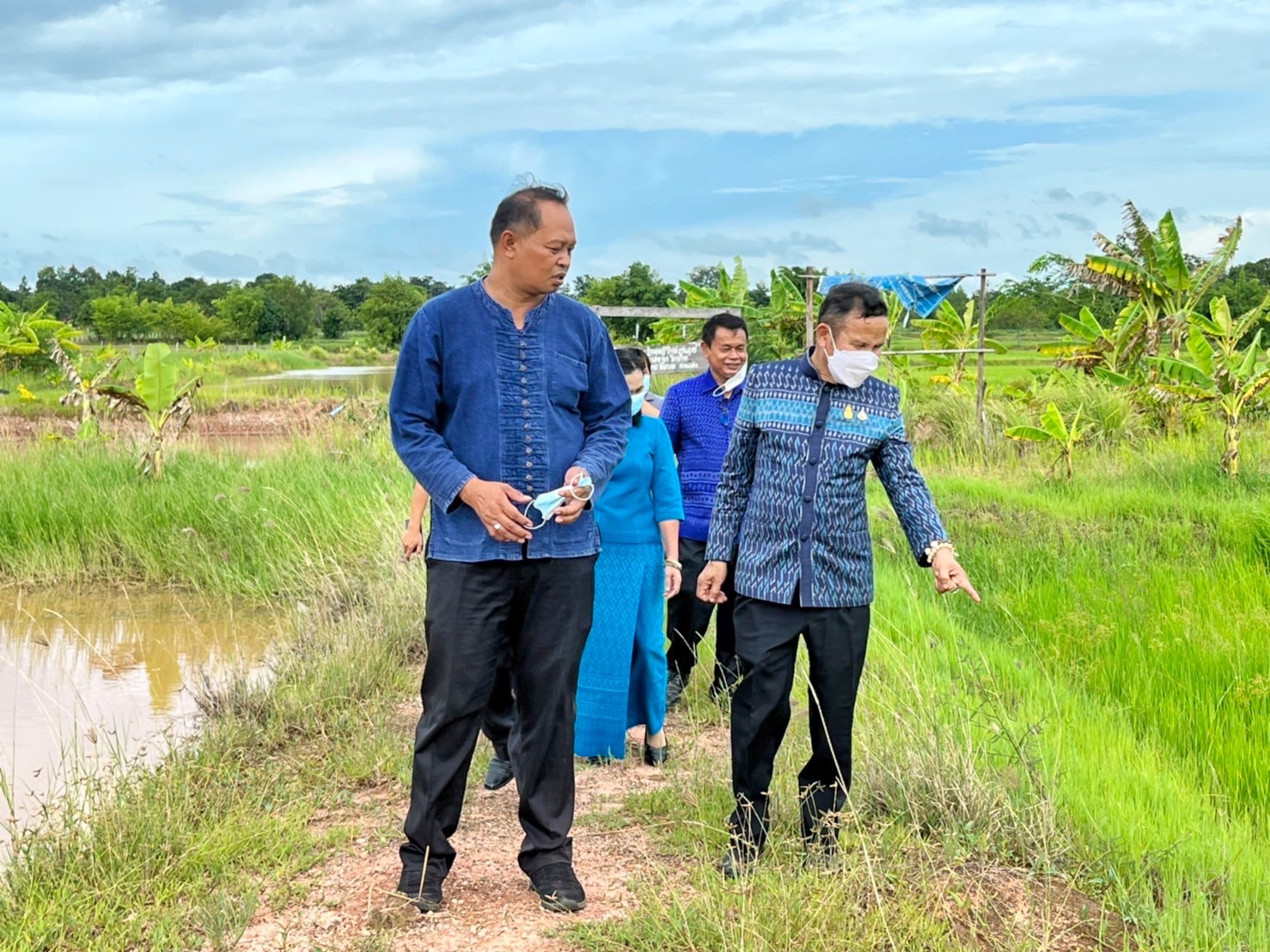 นายวสันต์ ชิงชนะ ผู้ตรวจราชการกรมการพัฒนาชุมชน ลงพื้นที่ติดตามสนับสนุนส่งเสริมการขับเคลื่อนงานพัฒนาชุมชน อำเภอยางสีสุราช จังหวัดมหาสารคาม