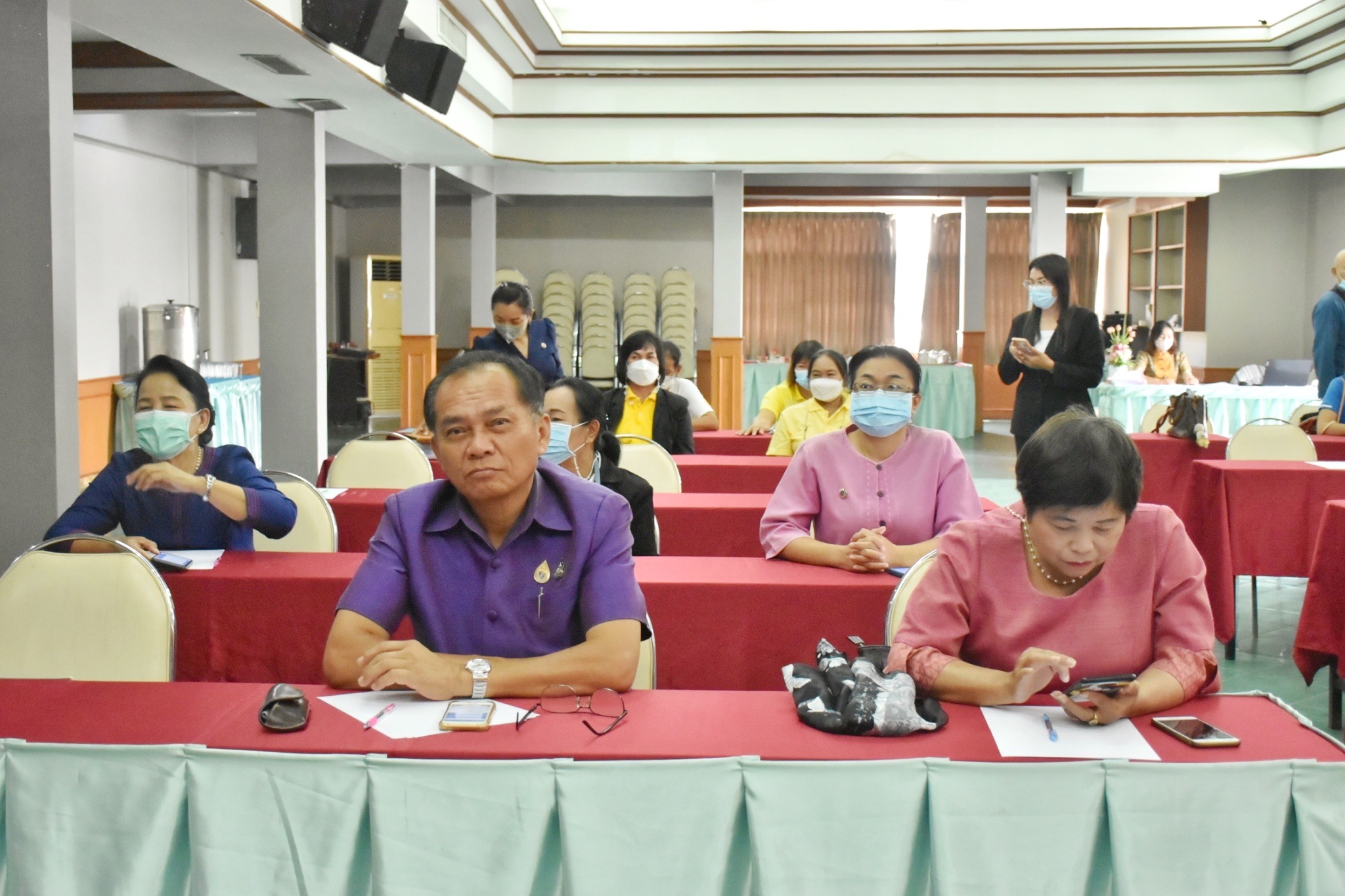 พช.มหาสารคาม ติดอาวุธทางปัญญา จัดประชุมเชิงปฏิบัติการเพิ่มศักยภาพกลุ่มออมทรัพย์เพื่อการผลิต ภายใต้โครงการส่งเสริมการขับเคลื่อนกองทุนชุมชนและการเข้าถึงแหล่งทุนตามหลักธรรมาภิบาล