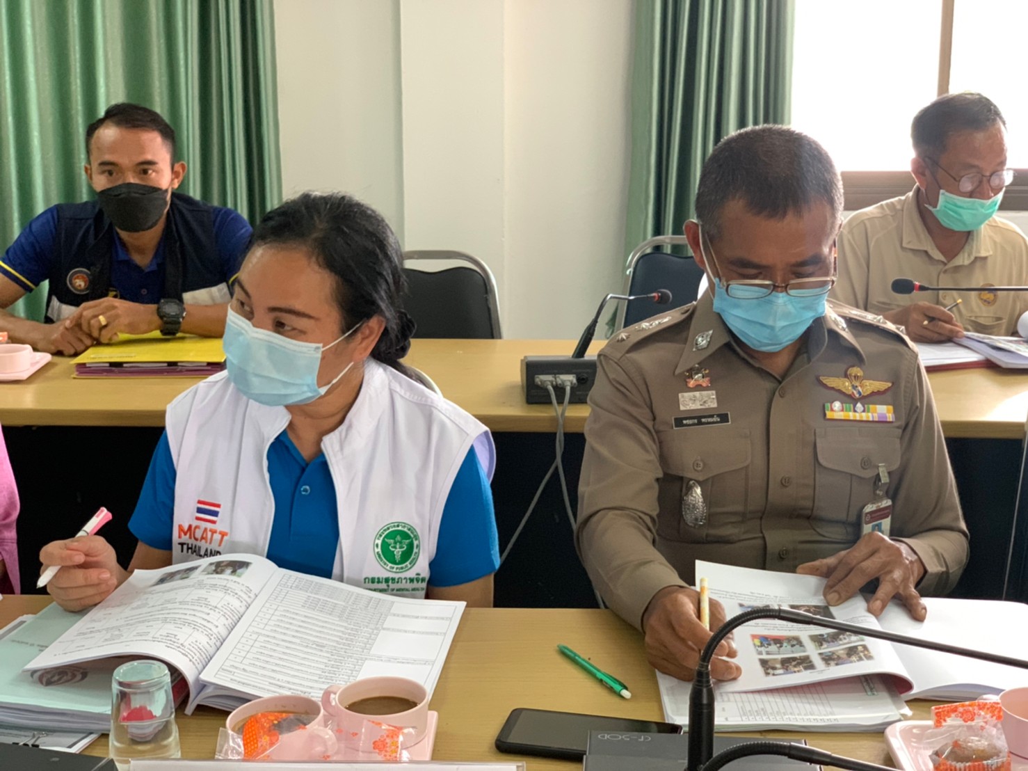 พช.มหาสารคาม ร่วมออกตรวจติดตามและประเมินผลการดำเนินงานตามแผนปฏิบัติการป้องกันและปราบปรามยาเสพติดประจำปีงบประมาณ พ.ศ. 2565