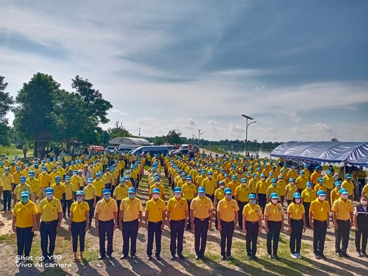 พช.มหาสารคาม พร้อมใจร่วมกิจกรรมจิตอาสา “เราทำความดีเพื่อ ชาติ ศาสน์ กษัตริย์” กำจัดวัชพืชและทำความสะอาดสันฝายแก่งเลิงจาน อำเภอเมืองมหาสารคาม