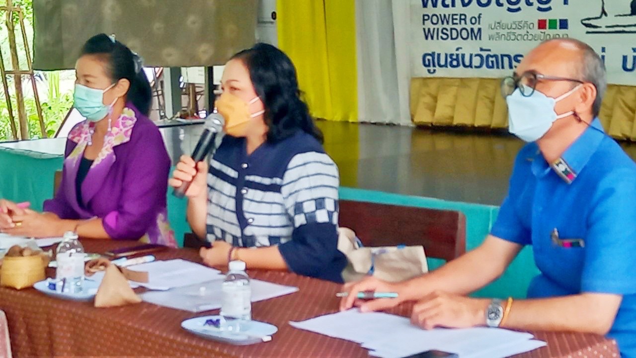 พช.มหาสารคาม รับการตรวจประเมินผลการดำเนินงานกรมการพัฒนาชุมชน ประจำปี 2565 พื้นที่อำเภอบรบือ และ อำเภอวาปีปทุม จังหวัดมหาสารคาม