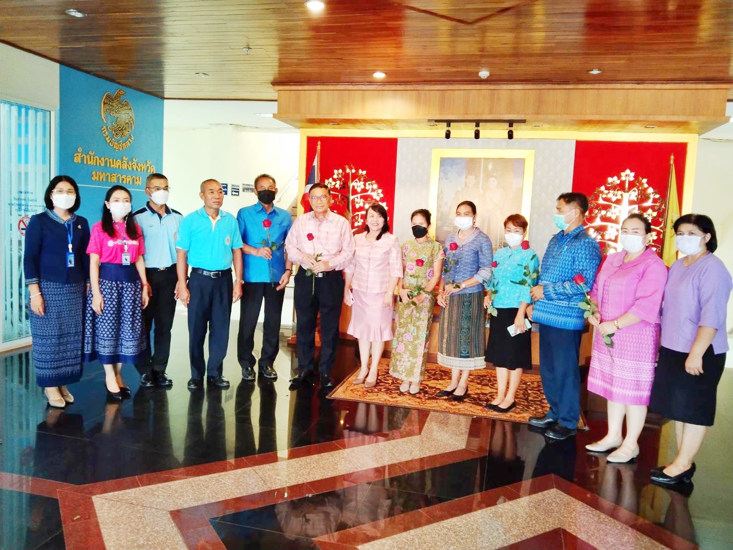 พช.มหาสารคาม ร่วมแสดงมุทิตาจิต นายธรรมนูญ แก้วคำ รองผู้ว่าราชการจังหวัดมหาสารคาม ในวาระเกษียณอายุราชการ