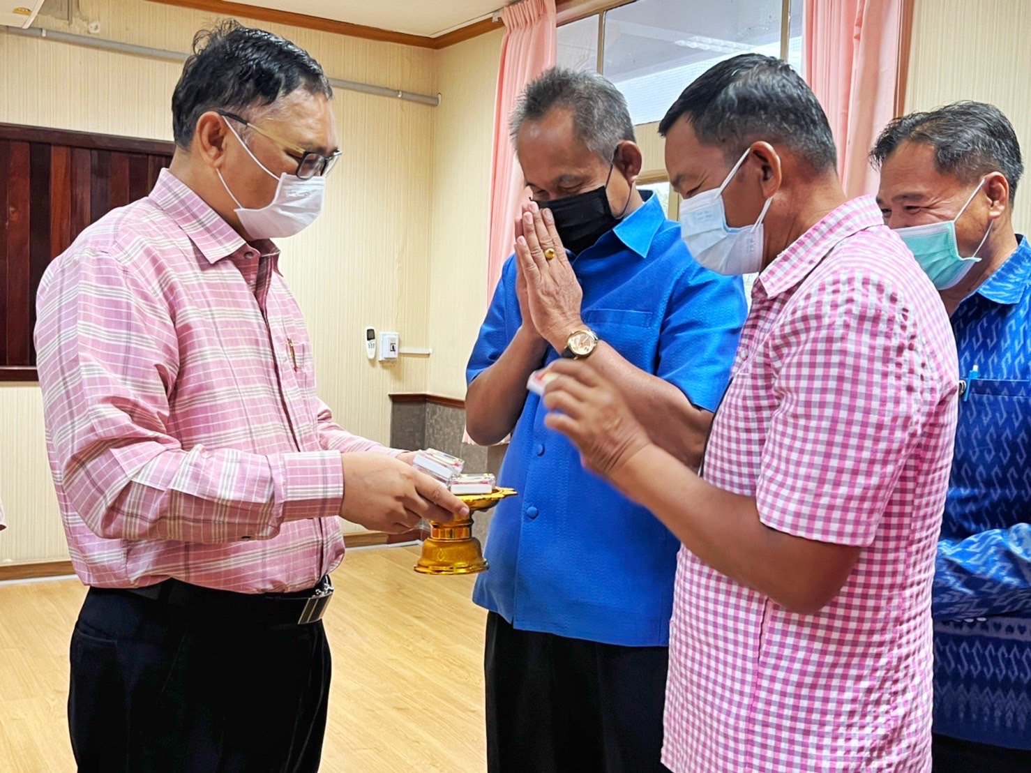 พช.มหาสารคาม ร่วมแสดงมุทิตาจิต นายธรรมนูญ แก้วคำ รองผู้ว่าราชการจังหวัดมหาสารคาม ในวาระเกษียณอายุราชการ