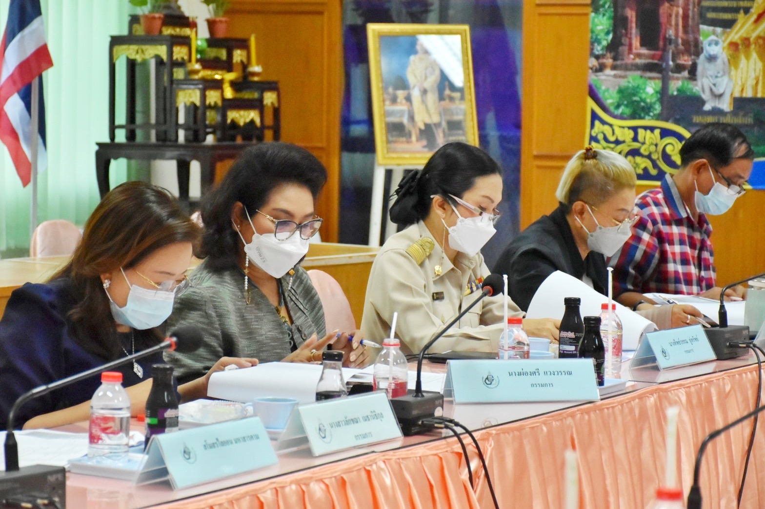 พช.มหาสารคาม ร่วมกับ บริษัท ประชารัฐรักสามัคคีมหาสารคาม (วิสาหกิจเพื่อสังคม) จำกัด จัดประชุ่มประจำเดือนเพื่อสรุปผลการดำเนินงานพัฒนาเศรษฐกิจฐานราก