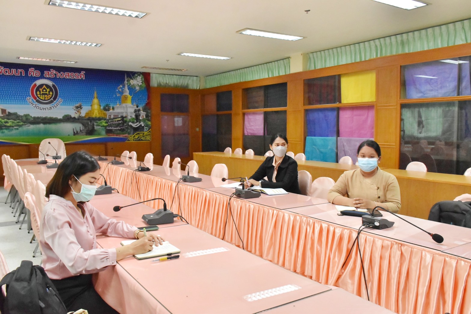 พช.มหาสารคาม เข้าร่วมกิจกรรมการฝึกอบรมก่อนการปฎิบัติงานอาสาพัฒนา (อสพ.) รุ่นที่ 74 ผ่านระบบประชุมทางไกล Zoom Cloud Meeting