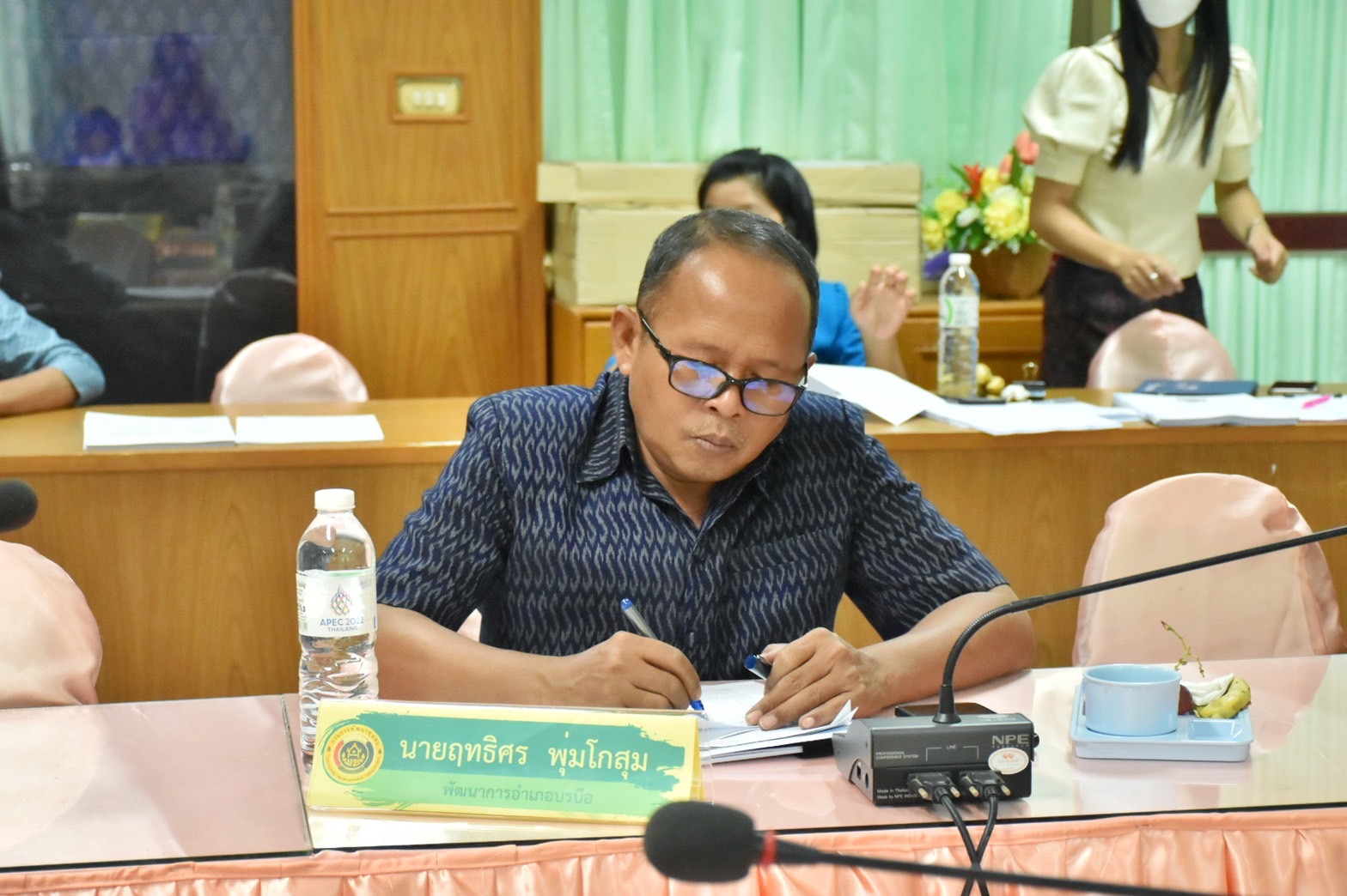 พช.มหาสารคาม จัดประชุมประจำเดือนสำนักงานพัฒนาชุมชนจังหวัดมหาสารคาม เพื่อติดตาม สรุปผลการดำเนินงานในรอบเดือน