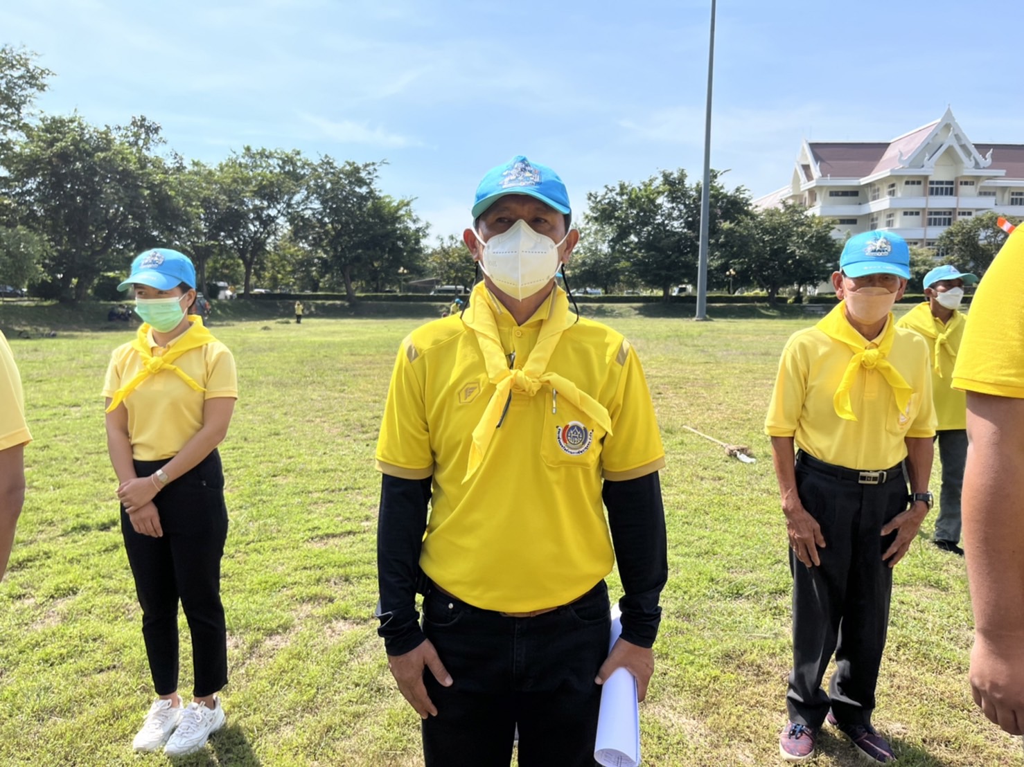 พช.มหาสารคาม ร่วมกิจกรรมจิตอาสาเนื่องในวันคล้ายวันสวรรคตพระบาทสมเด็จพระบรมชนกาธิเบศร มหาภูมิพลอดุลยเดชมหาราช บรมนาถบพิตร 13 ตุลาคม 2565