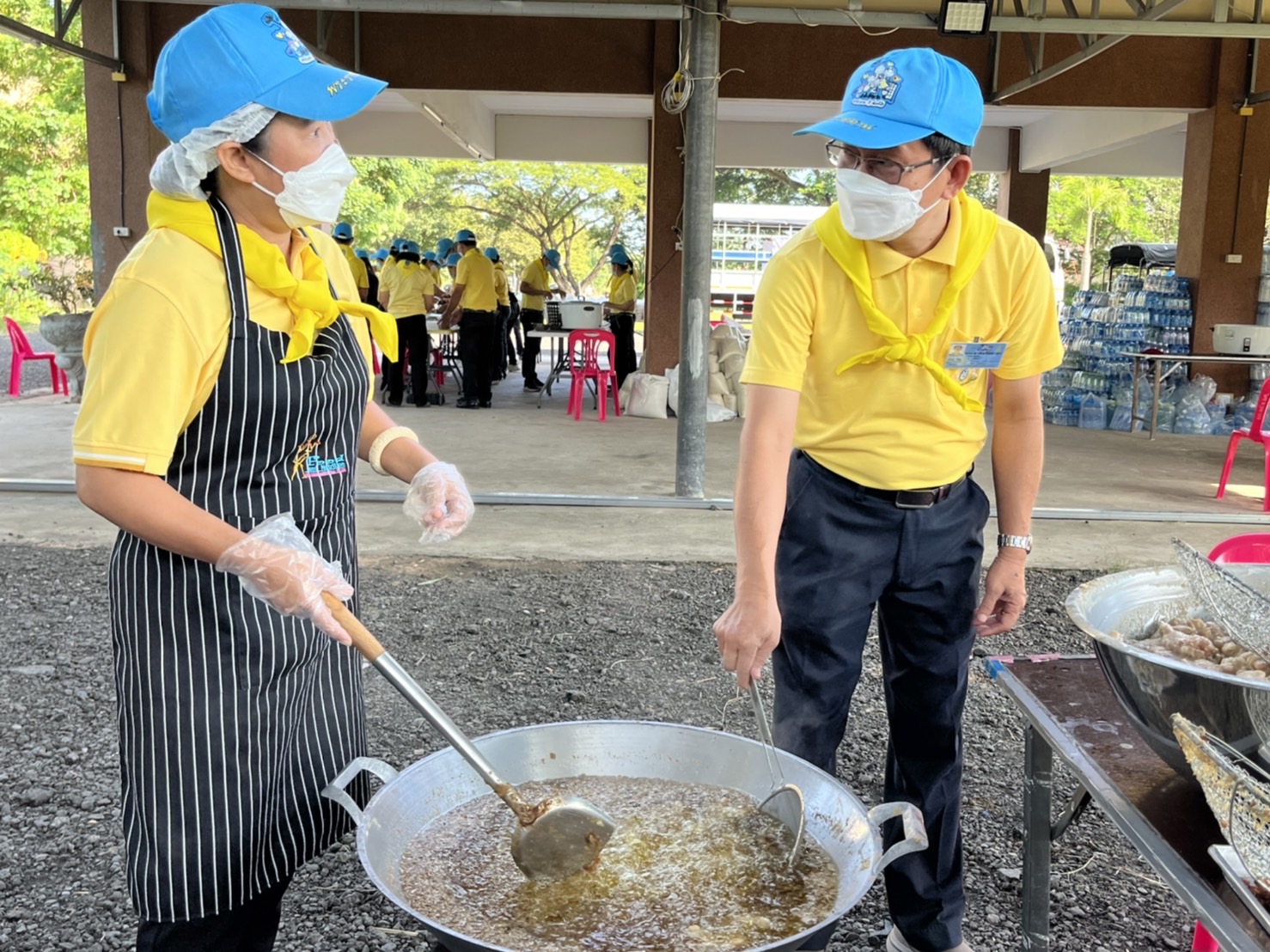 พช.มหาสารคาม ร่วมกิจกรรมจิตอาสาเนื่องในวันคล้ายวันสวรรคตพระบาทสมเด็จพระบรมชนกาธิเบศร มหาภูมิพลอดุลยเดชมหาราช บรมนาถบพิตร 13 ตุลาคม 2565