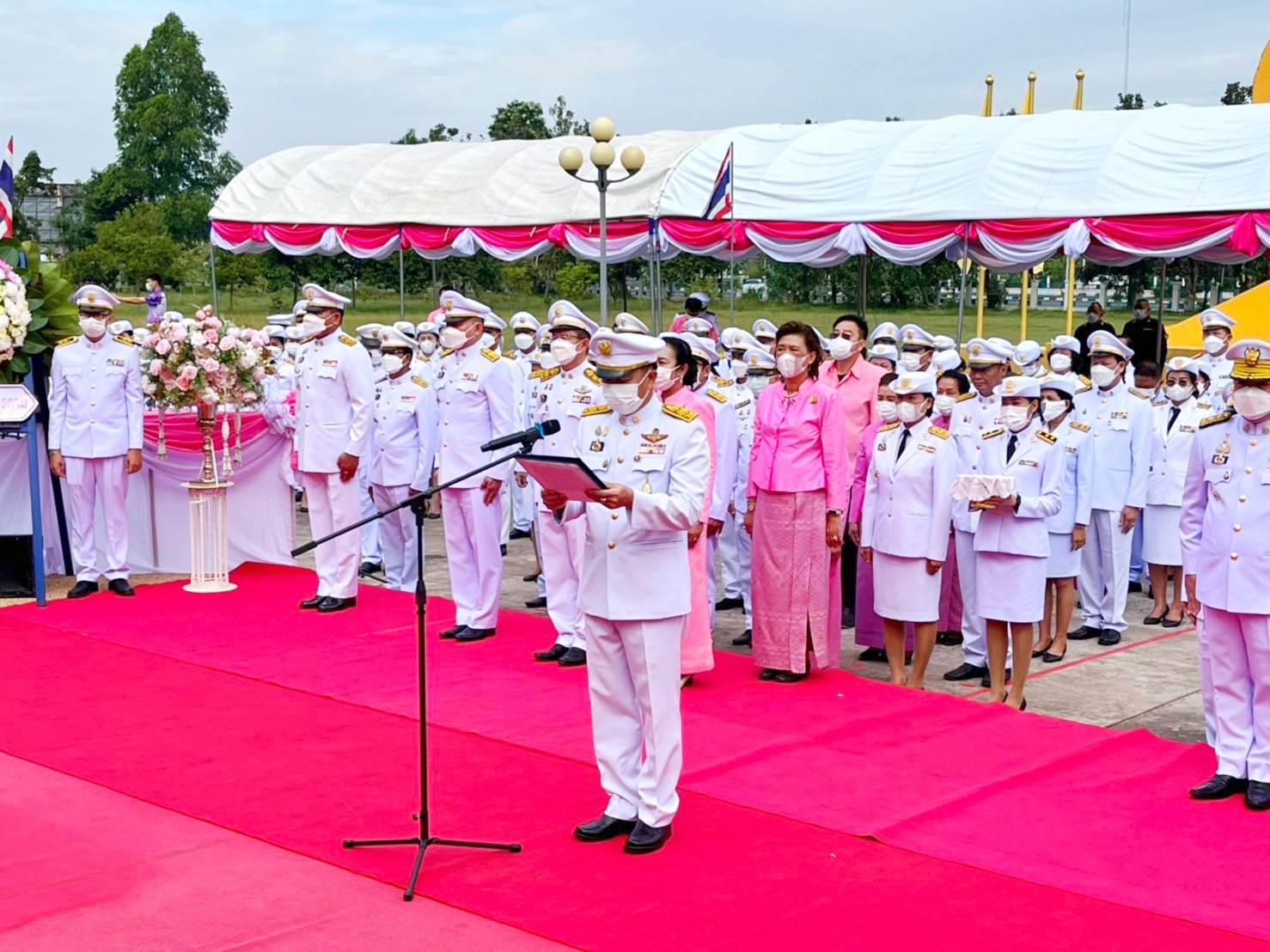 พช.มหาสารคาม ร่วมพิธีวางพวงมาลา “วันปิยมหาราช” น้อมรำลึกวันคล้ายวันสวรรคต “พระบาทสมเด็จพระจุลจอมเกล้าเจ้าอยู่หัว”