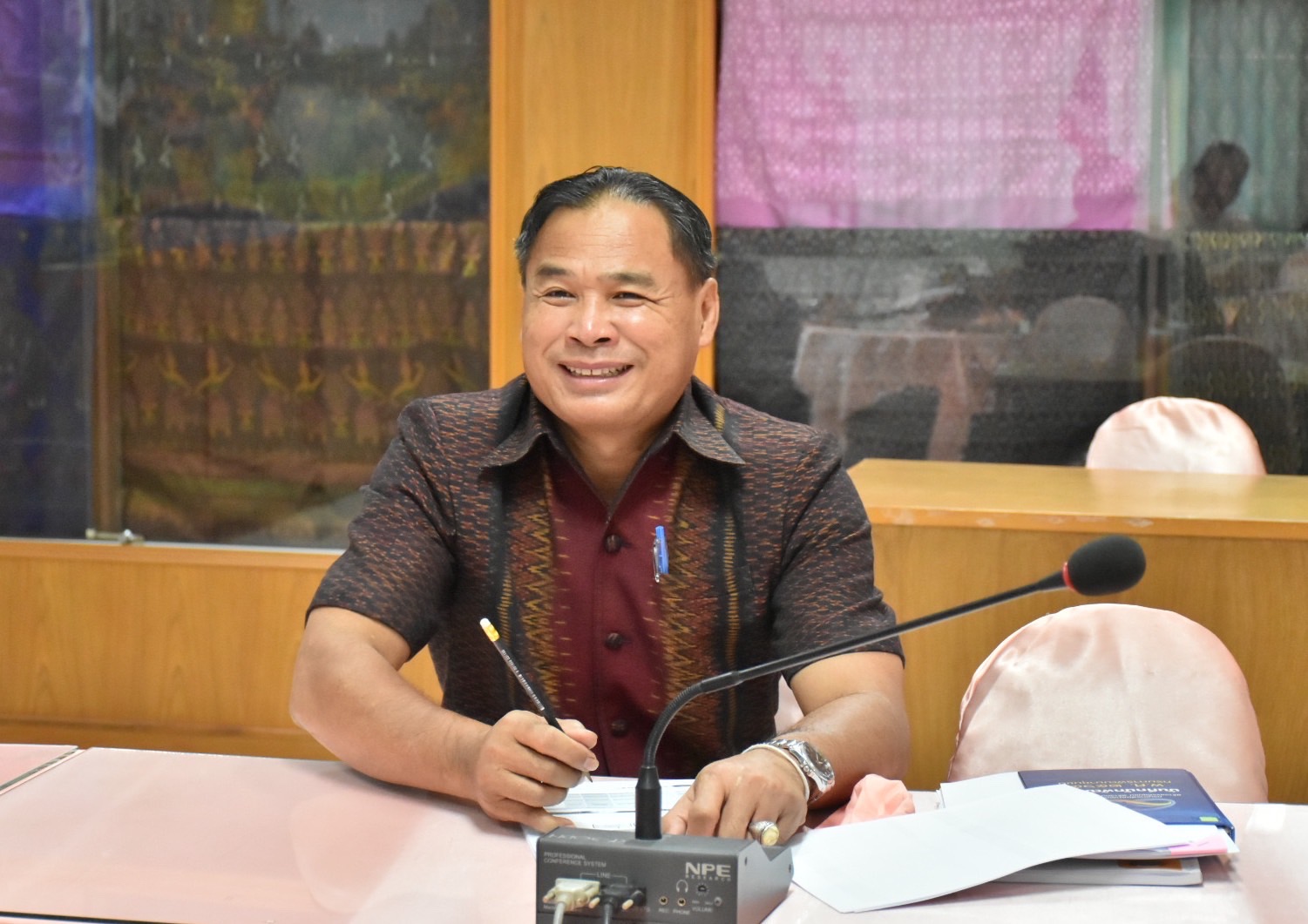 พช.มหาสารคาม ร่วมประชุมชี้แจง เร่งรัด กำกับ ติดตาม การดำเนินงานกองทุนพัฒนาบทบาทสตรี ผ่านระบบวีดิทัศน์ทางไกล (Video Conference)