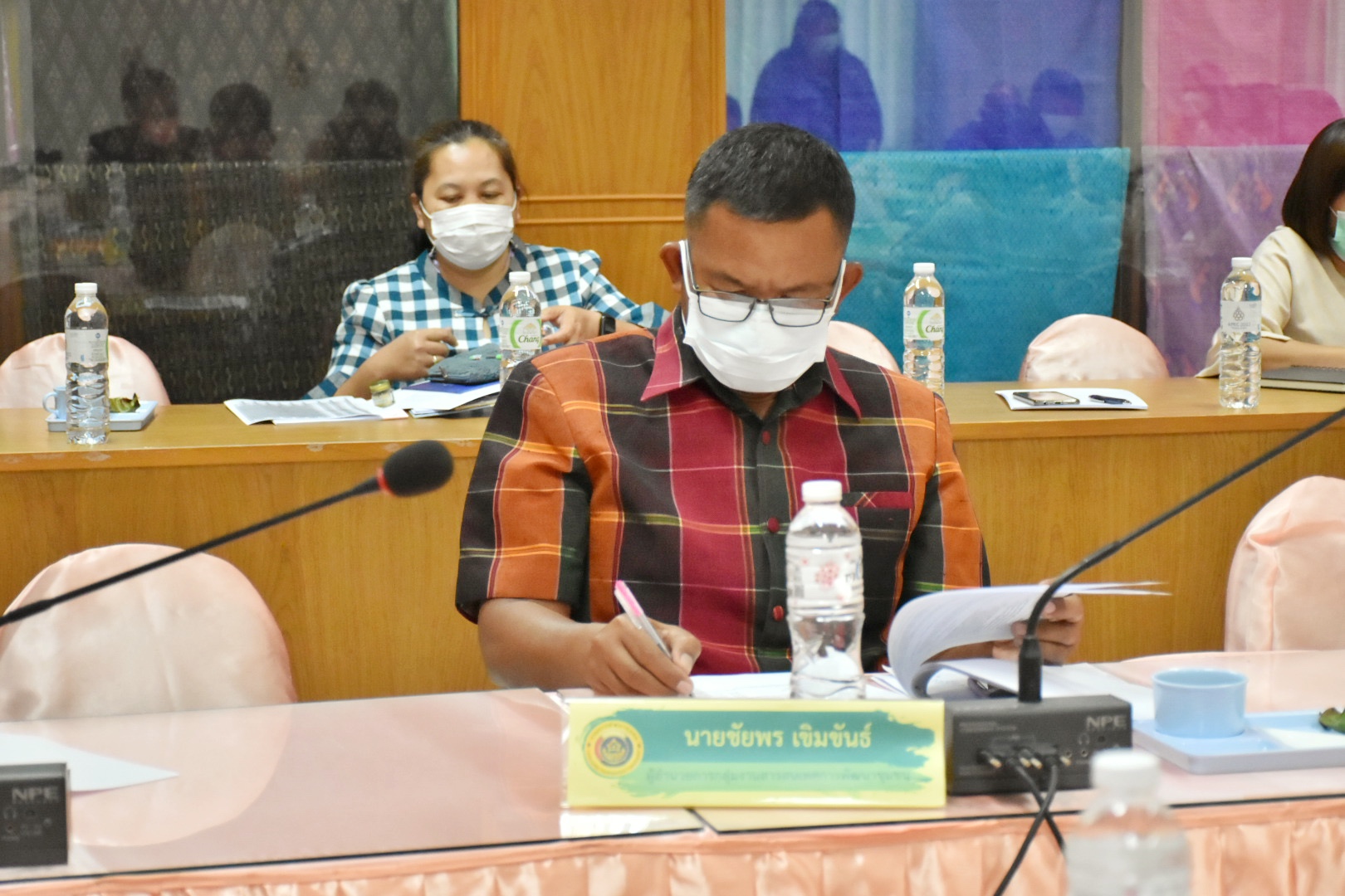 พช.มหาสารคาม จัดประชุมประจำเดือน เพื่อติดตาม สรุปผลการดำเนินงาน มุ่งสู่วิสัยทัศน์พช. “เศรษฐกิจฐานรากมั่นคง ชุมชนเข้มแข็งอย่างยั่งยืน ด้วยหลักปรัชญาของเศรษฐกิจพอเพยง”