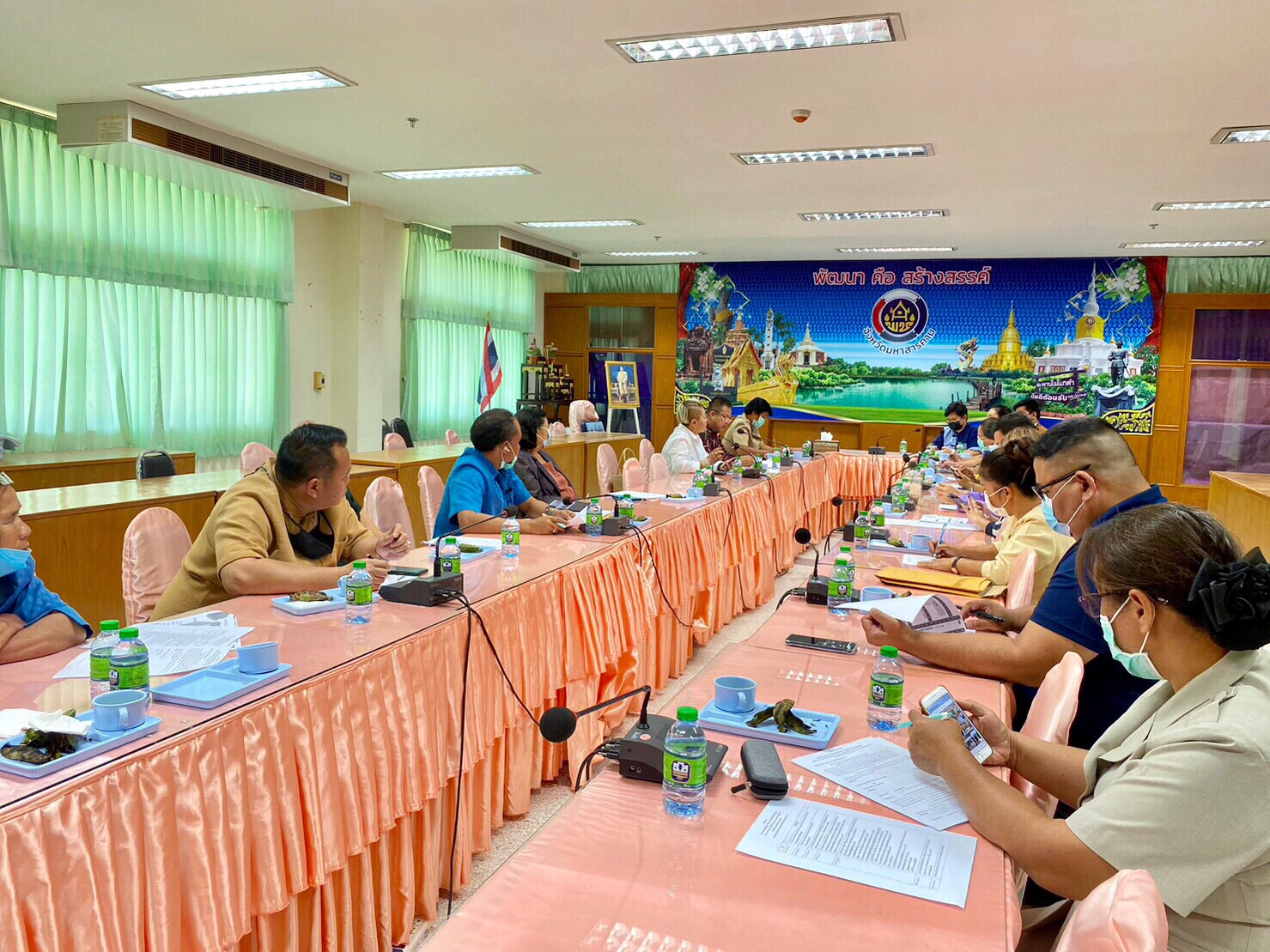 พช.มหาสารคาม พร้อมเครือข่ายOTOP ประชุมหารือแนวทางการจัดงานมรดกภูมิปัญญา พัฒนาสู่ความยั่งยืน ฟื้นฟูเศรษฐกิจ