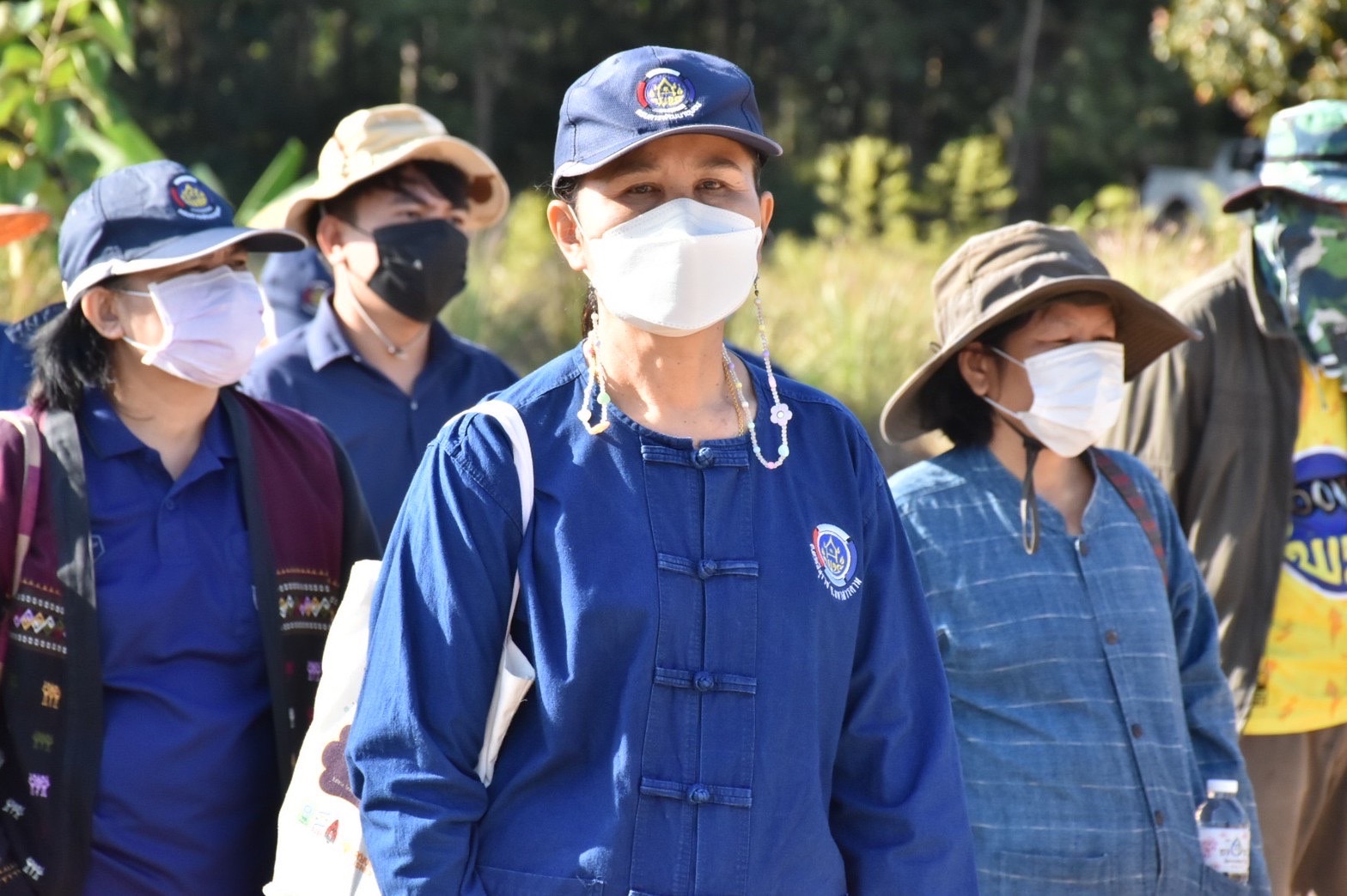 พช.มหาสารคาม ผนึกกำลังเครือข่าย “โคก หนอง นา พัฒนาชุมชน” จังหวัดมหาสารคาม จัดกิจกรรม “เอามื้อสามัคคี” แปลง CLM ศูนย์เรียนรู้ชุมชนต้นแบบการพัฒนาคุณภาพชีวิต โคก หนอง นา พัฒนาชุมชน ตำบลหนองเม็ก อำเภอนาเชือก จังหวัดมหาสารคาม