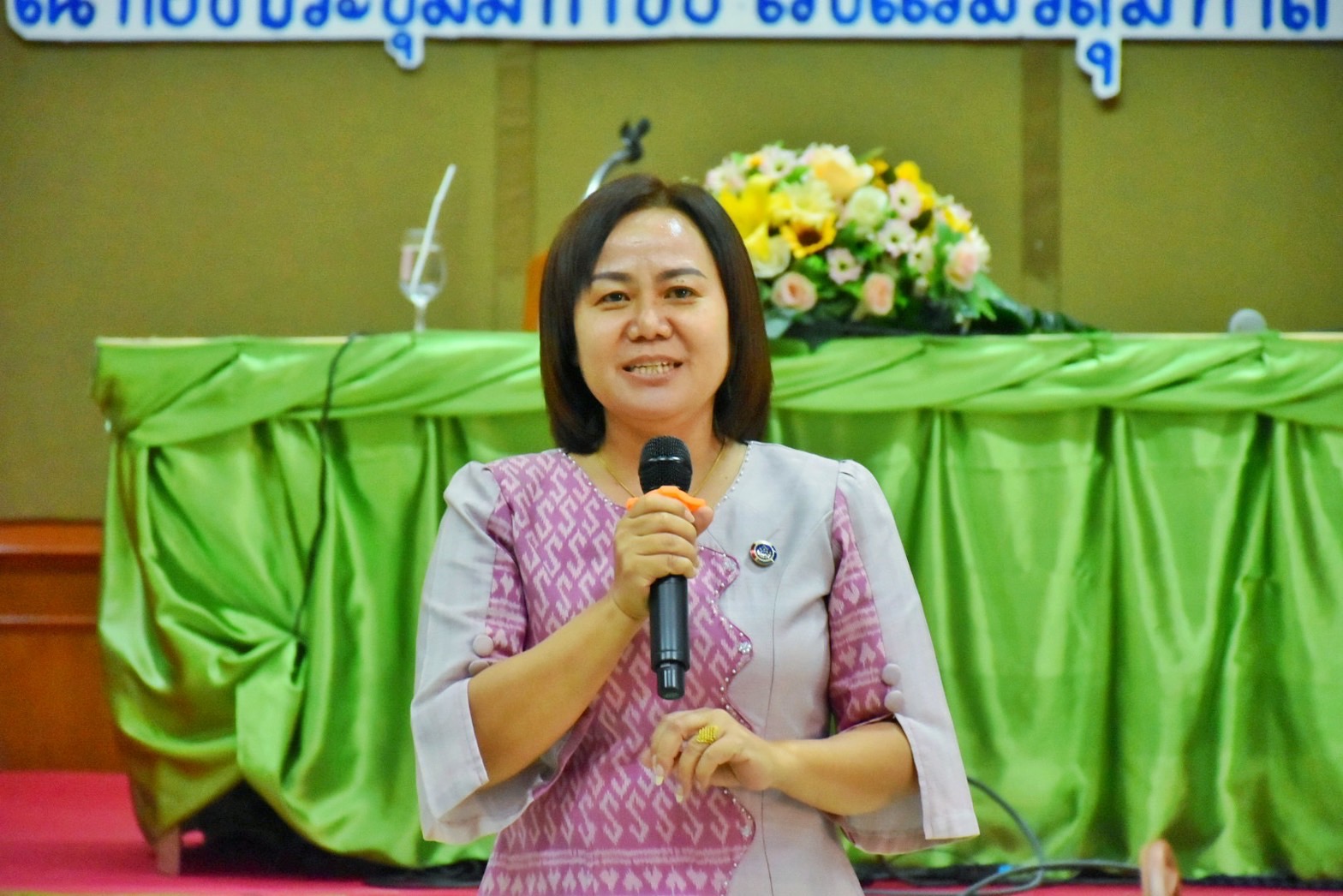 พช.มหาสารคาม เสริมศักภาพสตรี ดำเนินโครงการพัฒนาทักษะอาชีพแก่กลุ่มสมาชิกกองทุนพัฒนาบทบาทสตรี