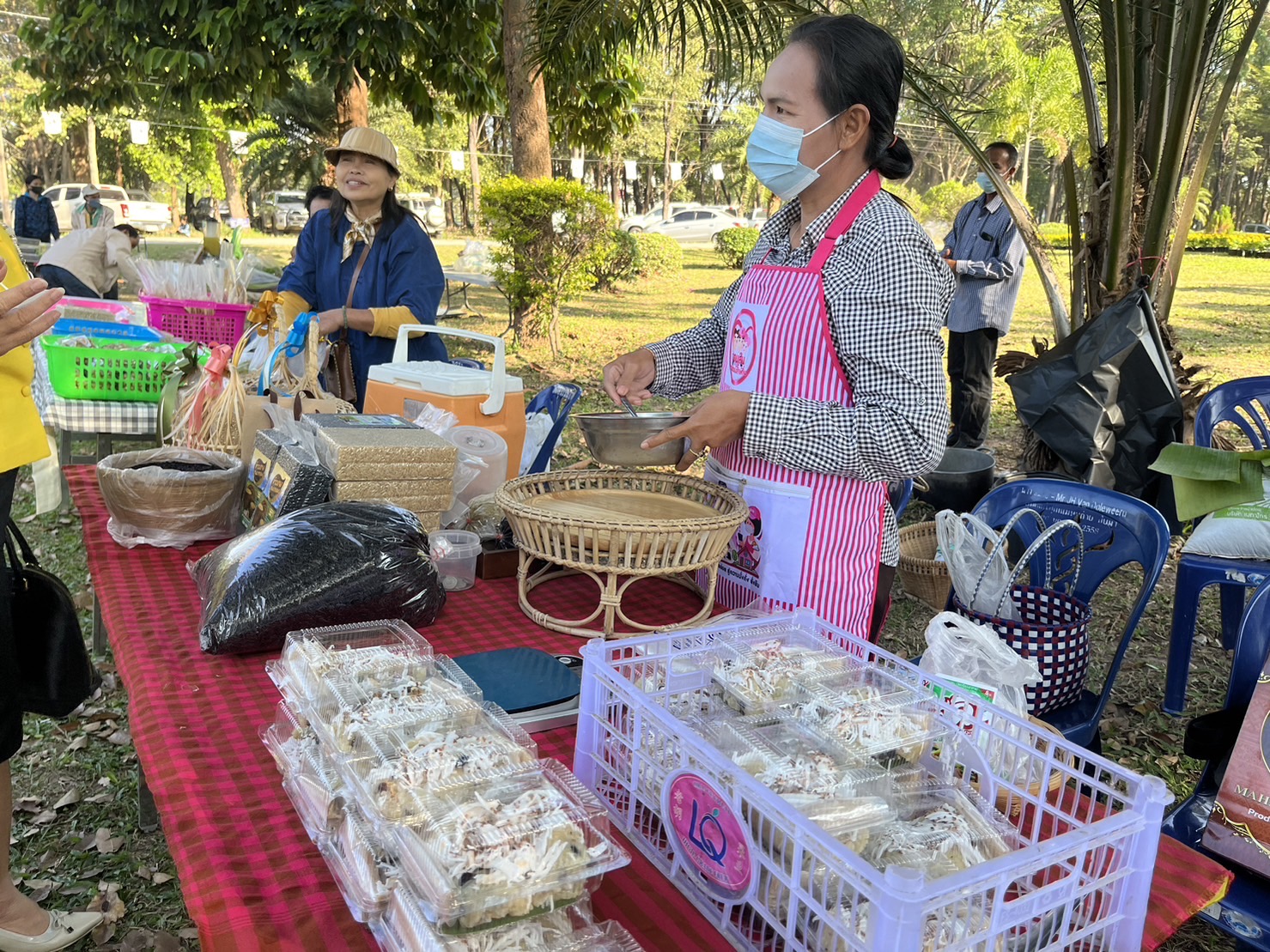 พช.มหาสารคาม ร่วมกิจกรรมวันดินโลก ประจำปี 2565 ภายใต้แนวคิด “อาหารก่อกำเนิด เกิดจากดิน”