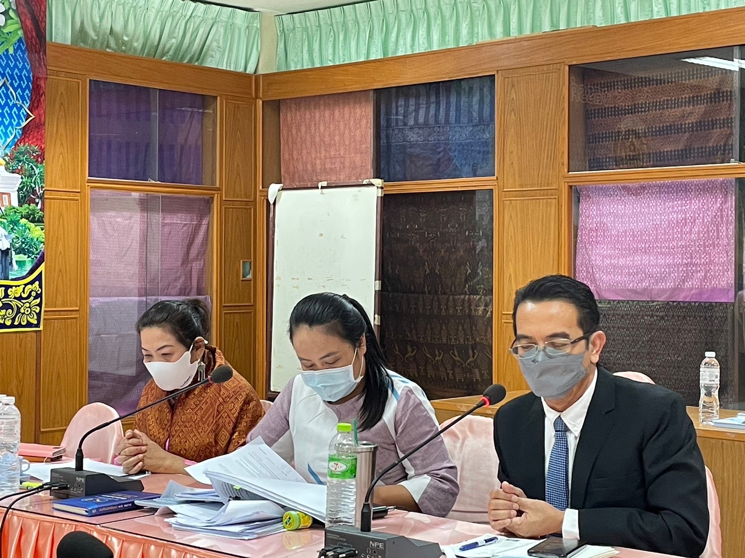 พช.มหาสารคาม ประชุมคณะกรรมการฝ่ายจัดงานเส้นสายลายผ้า ในงานประเพณีบุญเบิกฟ้าและงานกาชาดจังหวัดมหาสารคาม ประจำปี 2566