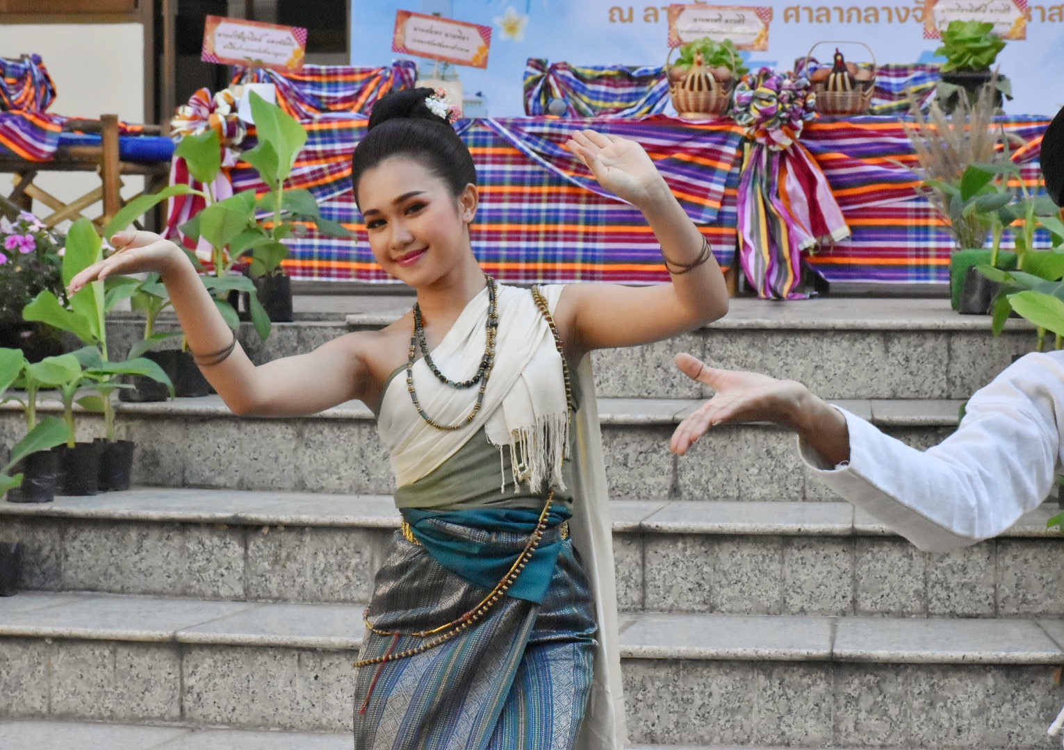 พช.มหาสารคาม ร่วมงานแถลงข่าว “งานประเพณีบุญเบิกฟ้าและงานกาชาดจังหวัดมหาสารคาม” ประจำปี 2566