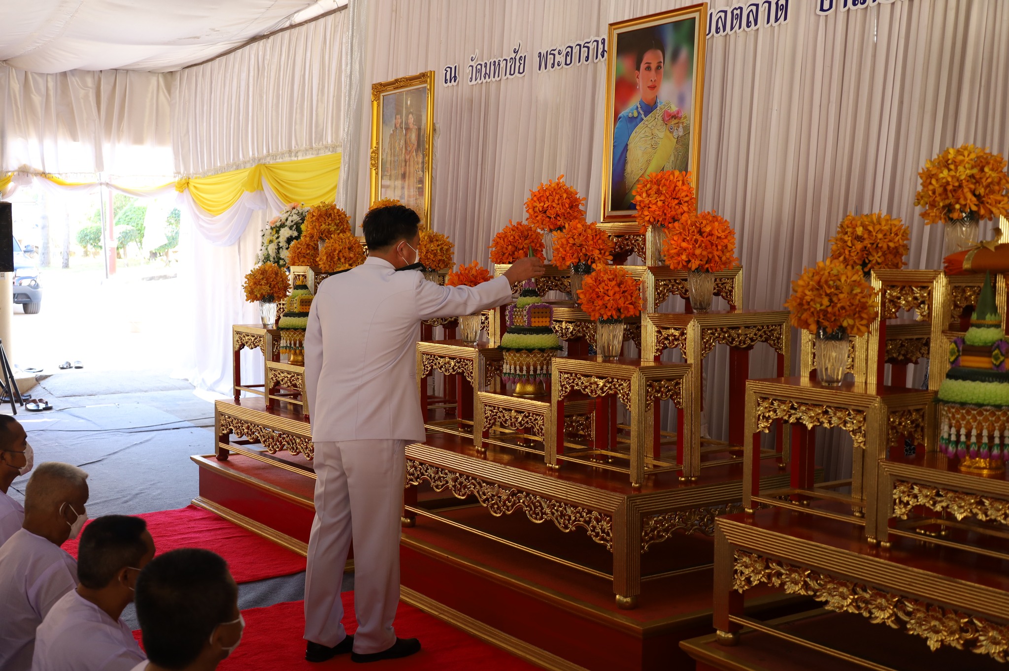 พช.มหาสารคาม ร่วมพิธีปลงผมนาค โครงการบรรพชาอุปสมบท 99 รูป ถวายพระพรชัยมงคล แด่สมเด็จพระเจ้าลูกเธอ เจ้าฟ้าพัชรกิติยาภา นเรนทิราเทพยวดี กรมหลวงราชสาริณีสิริพัชร มหาวัชรราชธิดา