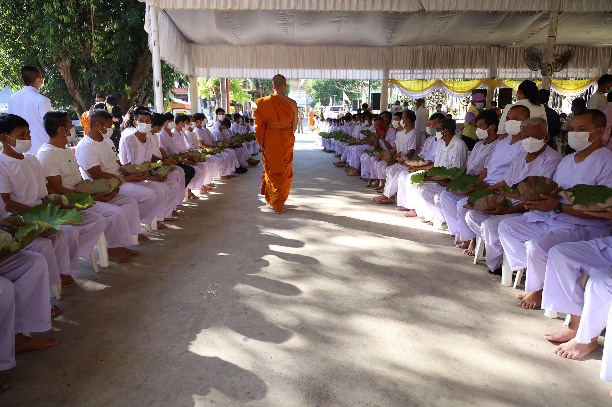 พช.มหาสารคาม ร่วมพิธีปลงผมนาค โครงการบรรพชาอุปสมบท 99 รูป ถวายพระพรชัยมงคล แด่สมเด็จพระเจ้าลูกเธอ เจ้าฟ้าพัชรกิติยาภา นเรนทิราเทพยวดี กรมหลวงราชสาริณีสิริพัชร มหาวัชรราชธิดา