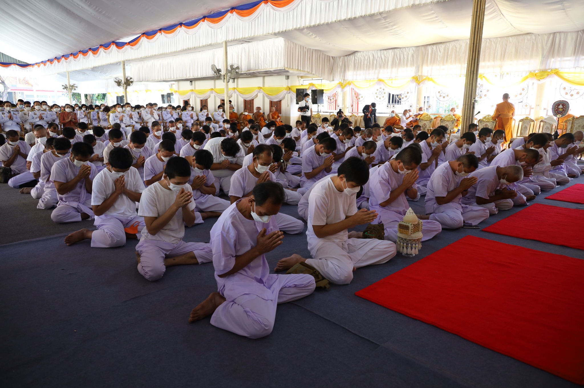 พช.มหาสารคาม ร่วมพิธีปลงผมนาค โครงการบรรพชาอุปสมบท 99 รูป ถวายพระพรชัยมงคล แด่สมเด็จพระเจ้าลูกเธอ เจ้าฟ้าพัชรกิติยาภา นเรนทิราเทพยวดี กรมหลวงราชสาริณีสิริพัชร มหาวัชรราชธิดา