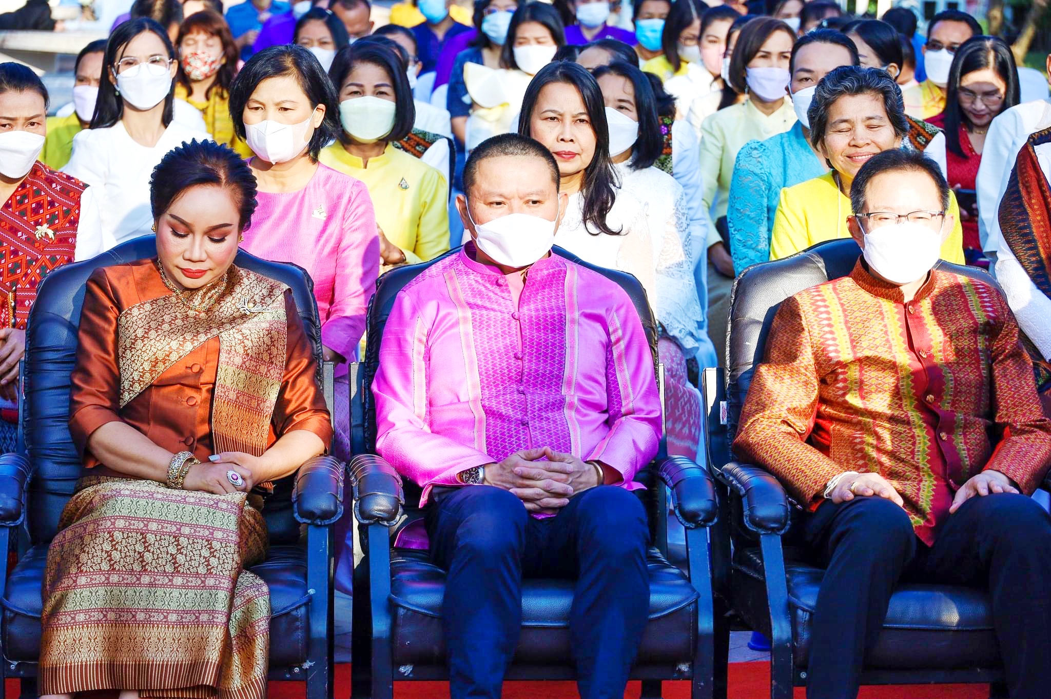 พช.มหาสารคาม ร่วมพิธีบูชามเหศักดิ์หลักเมือง งานประเพณีบุญเบิกฟ้าและงานกาชาดจังหวัดมหาสารคาม ประจำปี 2566