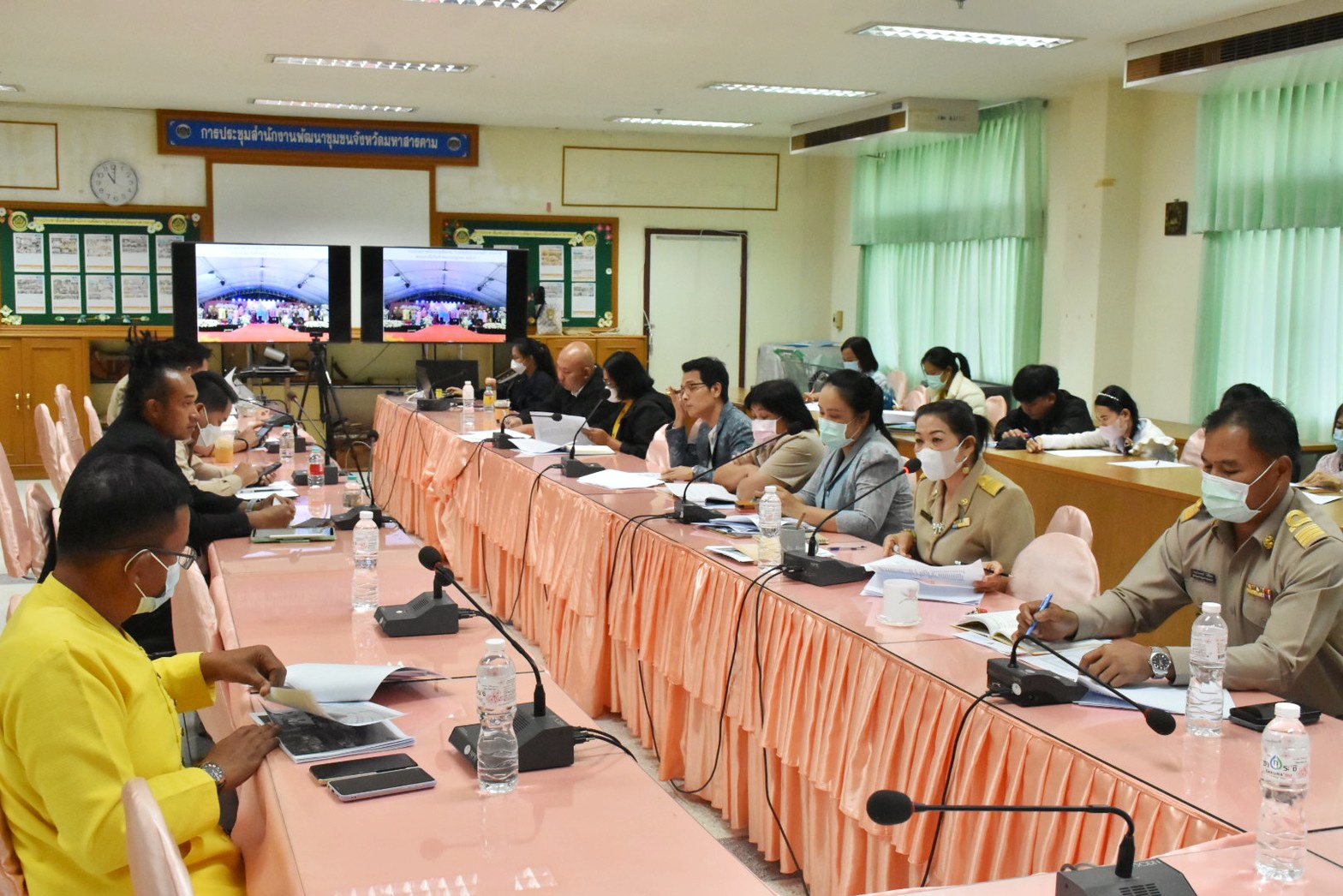พช.มหาสารคาม ร่วมกับ ภาคี เครือข่าย ประชุมเตรียมความพร้อมการจัดงาน “ราตรีเส้นสายลายผ้า” ในงานประเพณีบุญเบิกฟ้าและงานกาชาดจังหวัดมหาสารคาม ประจำปี 2566
