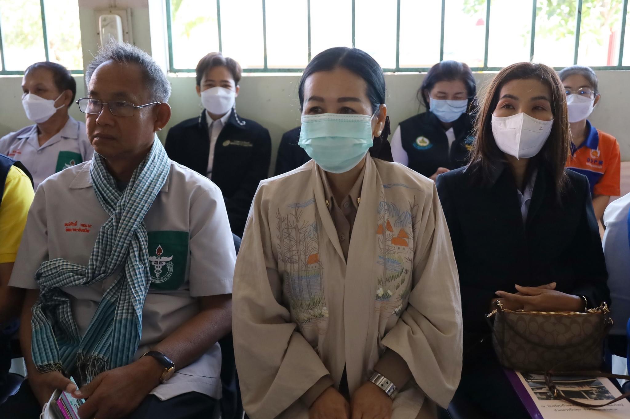 พช.มหาสารคาม ร่วมโครงการปกป้องและเชิดชูสถาบันพระมหากษัตริย์ และหน่วยบำบัดทุกข์ บำรุงสุข สร้างรอยยิ้มให้ประชาชน (จังหวัดเคลื่อนที่) อำเภอวาปีปทุม