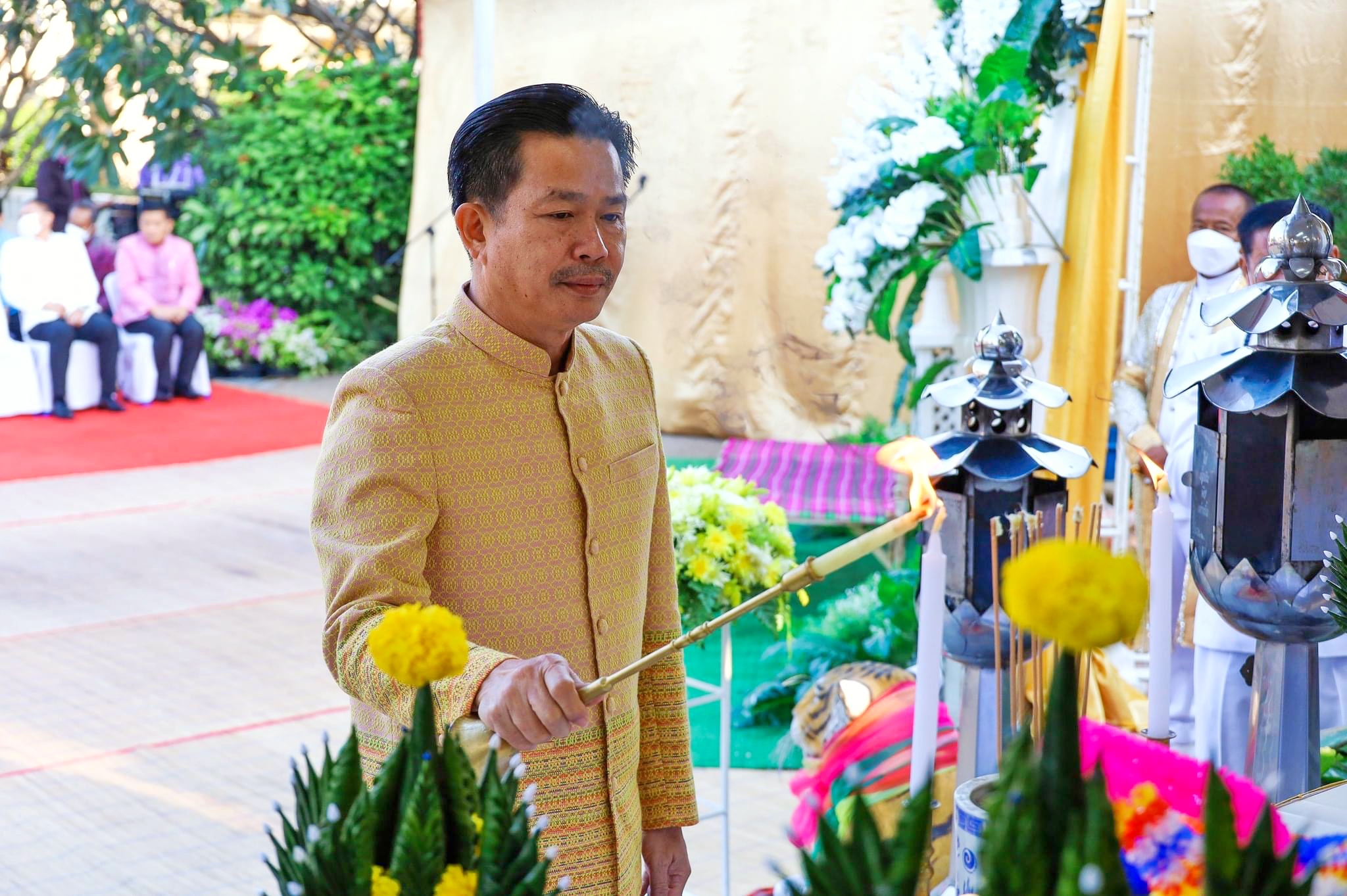 พช.มหาสารคาม ร่วมพิธีบูชามเหศักดิ์หลักเมือง งานประเพณีบุญเบิกฟ้าและงานกาชาดจังหวัดมหาสารคาม ประจำปี 2566
