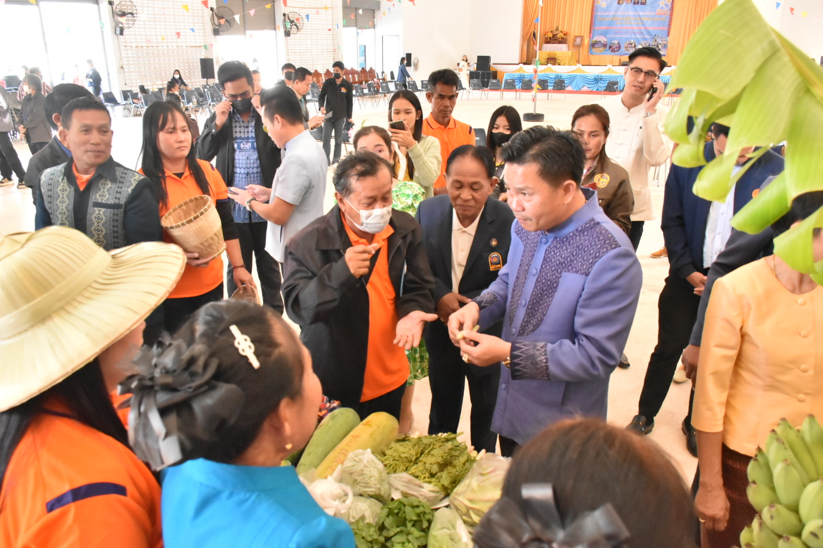 จังหวัดมหาสารคาม รวมพลังผู้นำอาสาพัฒนาชุมชน จัดกิจกรรมเนื่องในวาระครบรอบ 54 ปี โครงการพัฒนาผู้นำอาสาพัฒนาชุมชน ภายใต้แนวคิด “ รวมพลังจิตอาสา ขับเคลื่อนสังคมไทย ด้วยใจพอเพียง ”