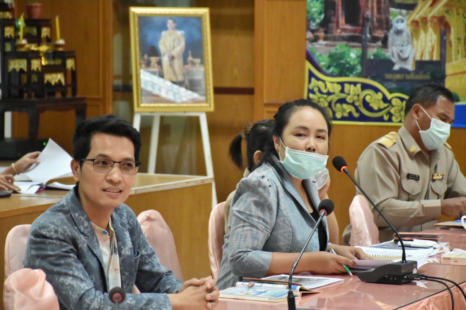 พช.มหาสารคาม ร่วมกับ ภาคี เครือข่าย ประชุมเตรียมความพร้อมการจัดงาน “ราตรีเส้นสายลายผ้า” ในงานประเพณีบุญเบิกฟ้าและงานกาชาดจังหวัดมหาสารคาม ประจำปี 2566