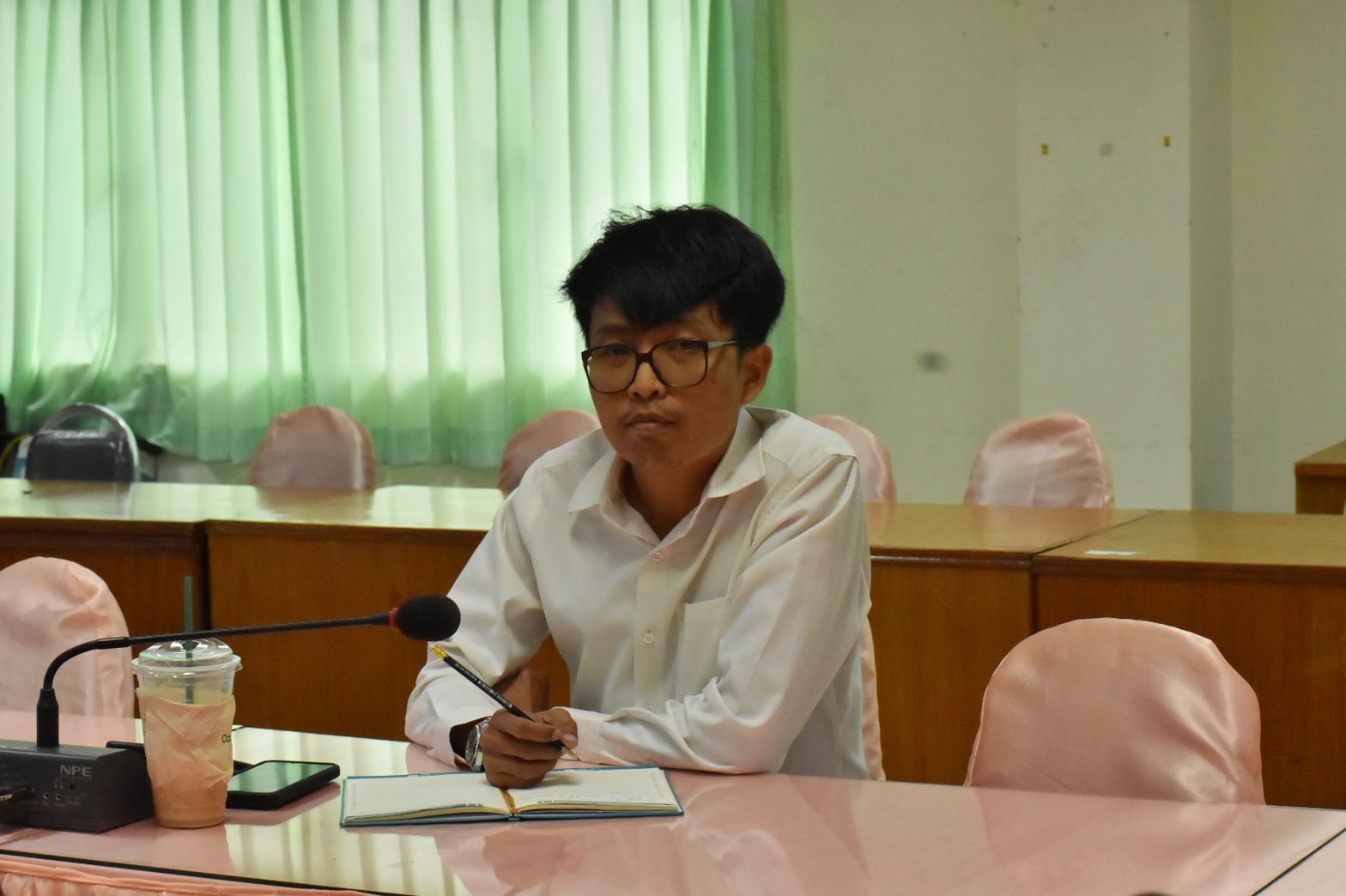 พช.มหาสารคาม ร่วมประชุมชี้แจง เร่งรัด กำกับ ติดตาม การดำเนินงานกองทุนพัฒนาบทบาทสตรี ผ่านระบบวีดิทัศน์ทางไกล (Video Conference)