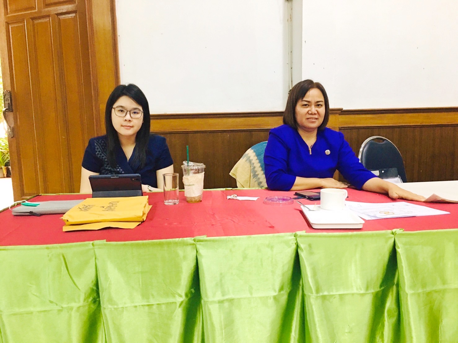 สำนักงานเลขานุการคณะอนุกรรมการบริหารกองทุนพัฒนาบทบาทสตรีจังหวัดมหาสารคาม ดำเนินโครงการเพิ่มประสิทธิภาพการปฏิบัติงานกองทุนพัฒนาบทบาทสตรีแก่กลไกการขับเคลื่อนกองทุนพัฒนาบทบาทสตรีระดับจังหวัด