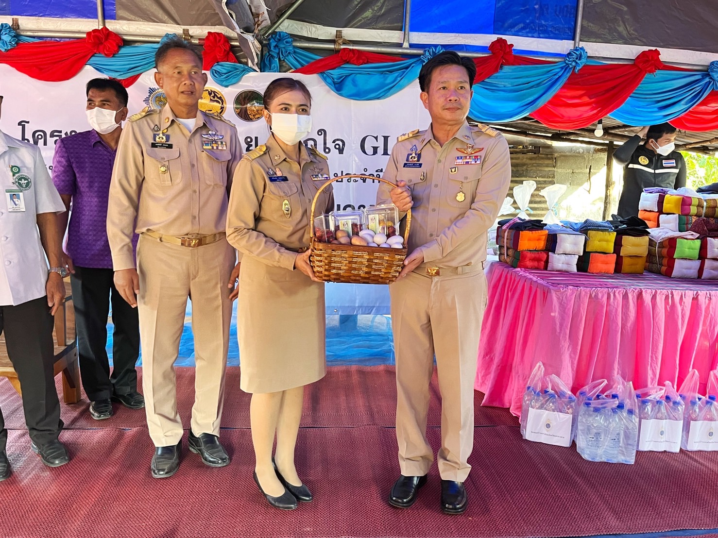จังหวัดมหาสารคาม มอบบ้านโครงการบ้านห่วงใยจากใจ GLO (สำนักงานสลากกินแบ่งรัฐบาล) ประจำปี 2565 ให้แก่ครัวเรือนเป้าหมาย อำเภอยางสีสุราช