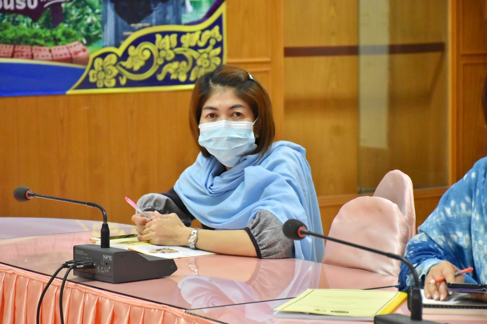 พช.มหาสารคาม ร่วมประชุมคณะกรรมการติดตามเร่งรัดการเบิกจ่ายงบประมาณรายจ่ายประจำปีงบประมาณ พ.ศ. 2566 ของกรมการพัฒนาชุมชน ครั้งที่ 2/2566 ผ่านระบบวิดีทัศน์ทางไกล