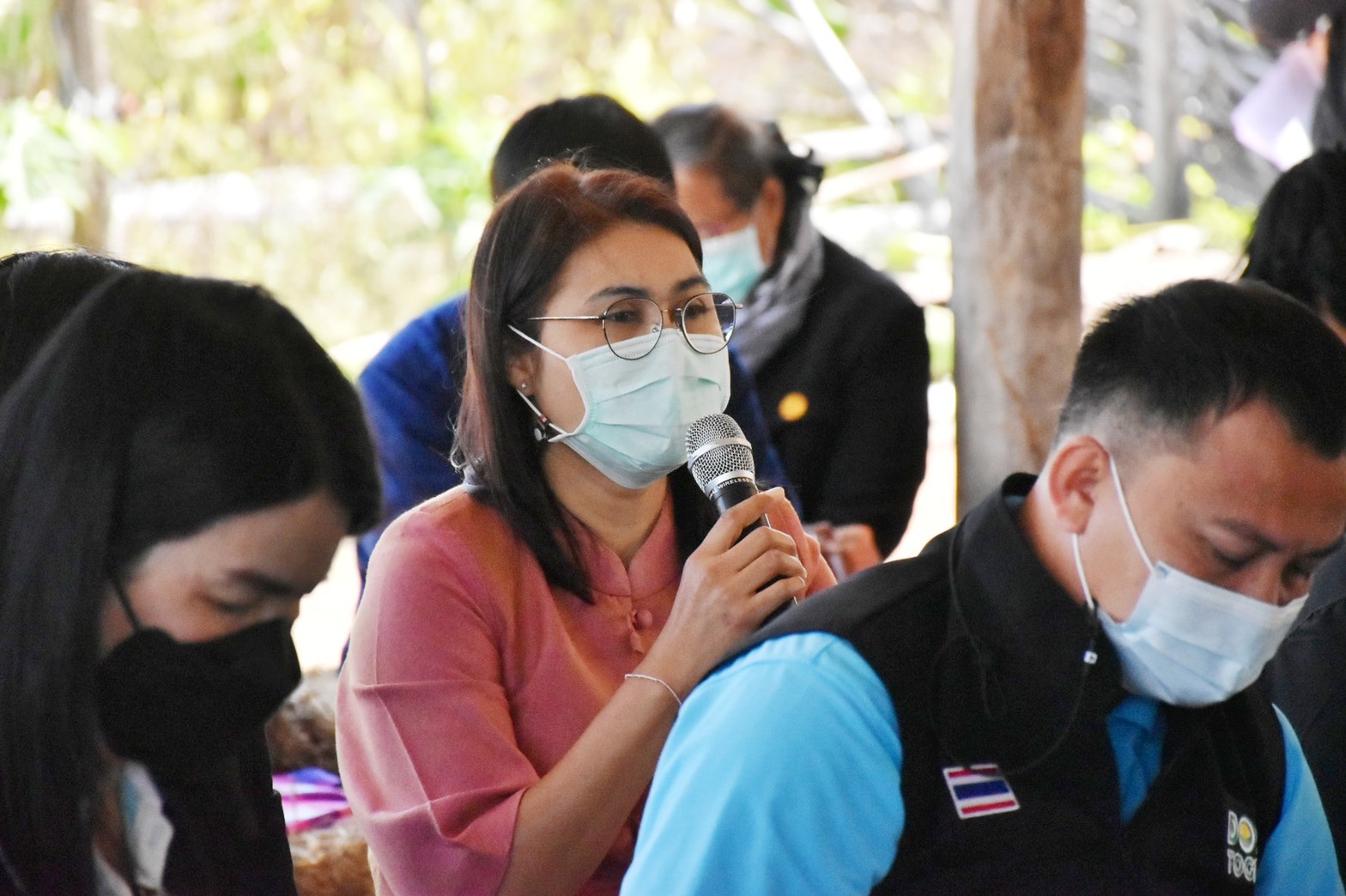 จังหวัดมหาสารคาม สานพลัง บริษัท ประชารัฐรักสามัคคีมหาสารคาม (วิสาหกิจเพื่อสังคม) จำกัด ร่วมกับคณะทำงานด้านการพัฒนาเศรษฐกิจฐานรากและประชารัฐ (E3) จัดประชุมเพื่อสนับสนุนส่งเสริมพัฒนาเศรษฐกิจฐานราก มุ่งสร้างรายได้ให้ชุมชน ประชาชนมีความสุข