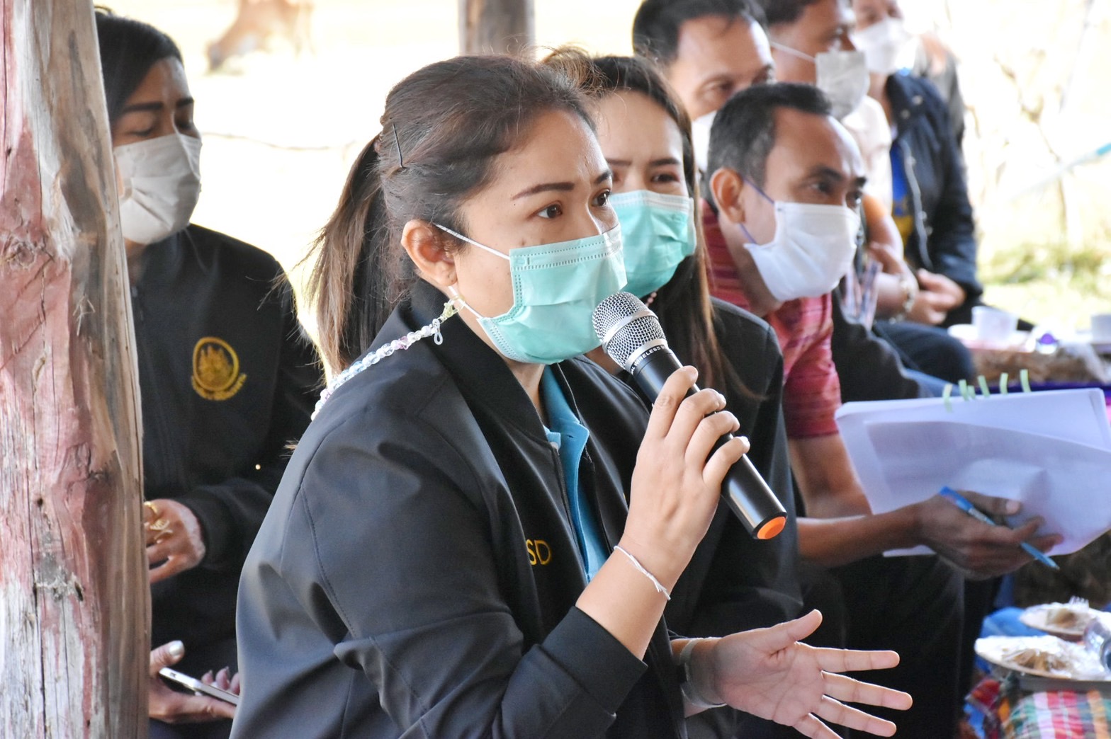 จังหวัดมหาสารคาม สานพลัง บริษัท ประชารัฐรักสามัคคีมหาสารคาม (วิสาหกิจเพื่อสังคม) จำกัด ร่วมกับคณะทำงานด้านการพัฒนาเศรษฐกิจฐานรากและประชารัฐ (E3) จัดประชุมเพื่อสนับสนุนส่งเสริมพัฒนาเศรษฐกิจฐานราก มุ่งสร้างรายได้ให้ชุมชน ประชาชนมีความสุข