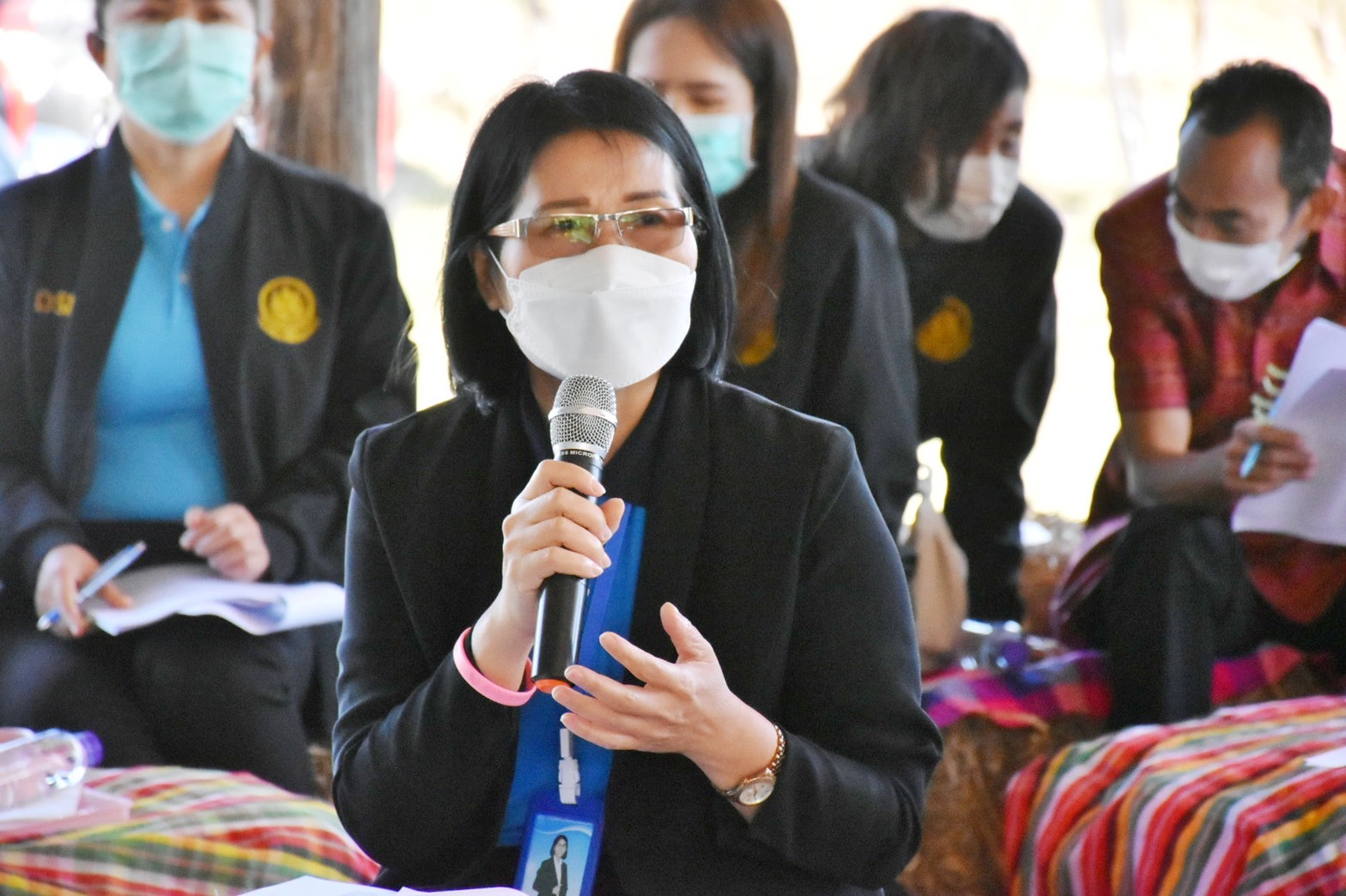 จังหวัดมหาสารคาม สานพลัง บริษัท ประชารัฐรักสามัคคีมหาสารคาม (วิสาหกิจเพื่อสังคม) จำกัด ร่วมกับคณะทำงานด้านการพัฒนาเศรษฐกิจฐานรากและประชารัฐ (E3) จัดประชุมเพื่อสนับสนุนส่งเสริมพัฒนาเศรษฐกิจฐานราก มุ่งสร้างรายได้ให้ชุมชน ประชาชนมีความสุข