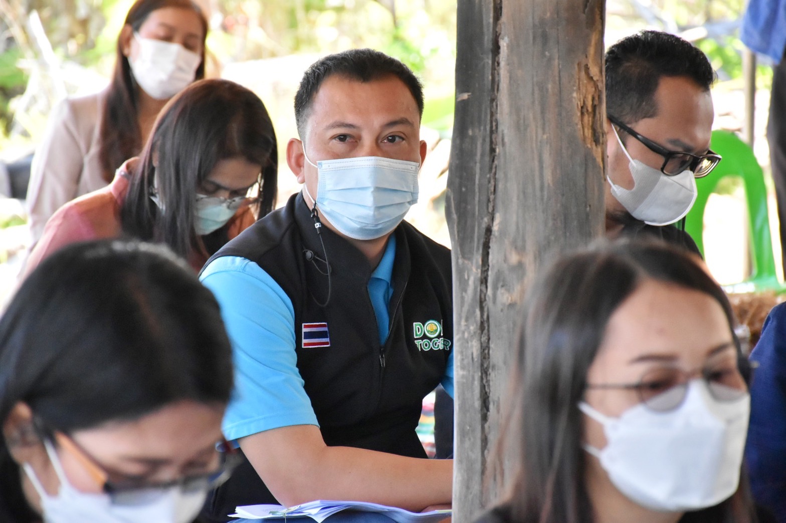 จังหวัดมหาสารคาม สานพลัง บริษัท ประชารัฐรักสามัคคีมหาสารคาม (วิสาหกิจเพื่อสังคม) จำกัด ร่วมกับคณะทำงานด้านการพัฒนาเศรษฐกิจฐานรากและประชารัฐ (E3) จัดประชุมเพื่อสนับสนุนส่งเสริมพัฒนาเศรษฐกิจฐานราก มุ่งสร้างรายได้ให้ชุมชน ประชาชนมีความสุข