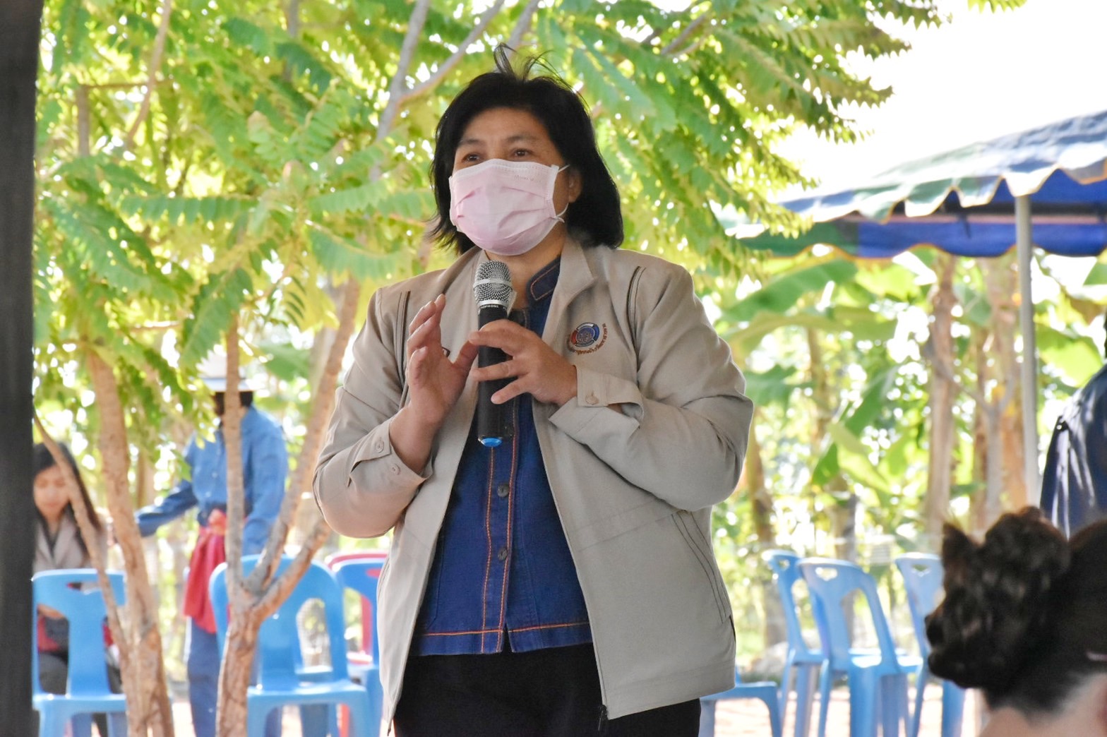 จังหวัดมหาสารคาม สานพลัง บริษัท ประชารัฐรักสามัคคีมหาสารคาม (วิสาหกิจเพื่อสังคม) จำกัด ร่วมกับคณะทำงานด้านการพัฒนาเศรษฐกิจฐานรากและประชารัฐ (E3) จัดประชุมเพื่อสนับสนุนส่งเสริมพัฒนาเศรษฐกิจฐานราก มุ่งสร้างรายได้ให้ชุมชน ประชาชนมีความสุข