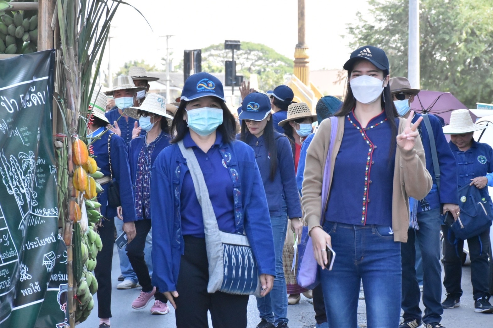 พช.มหาสารคาม ยกทัพ ภาคี เครือข่าย ร่วมแสดงขบวนแห่วันเปิดงานประเพณีบุญเบิกฟ้าและงานกาชาดจังหวัดมหาสารคาม ประจำปี 2566