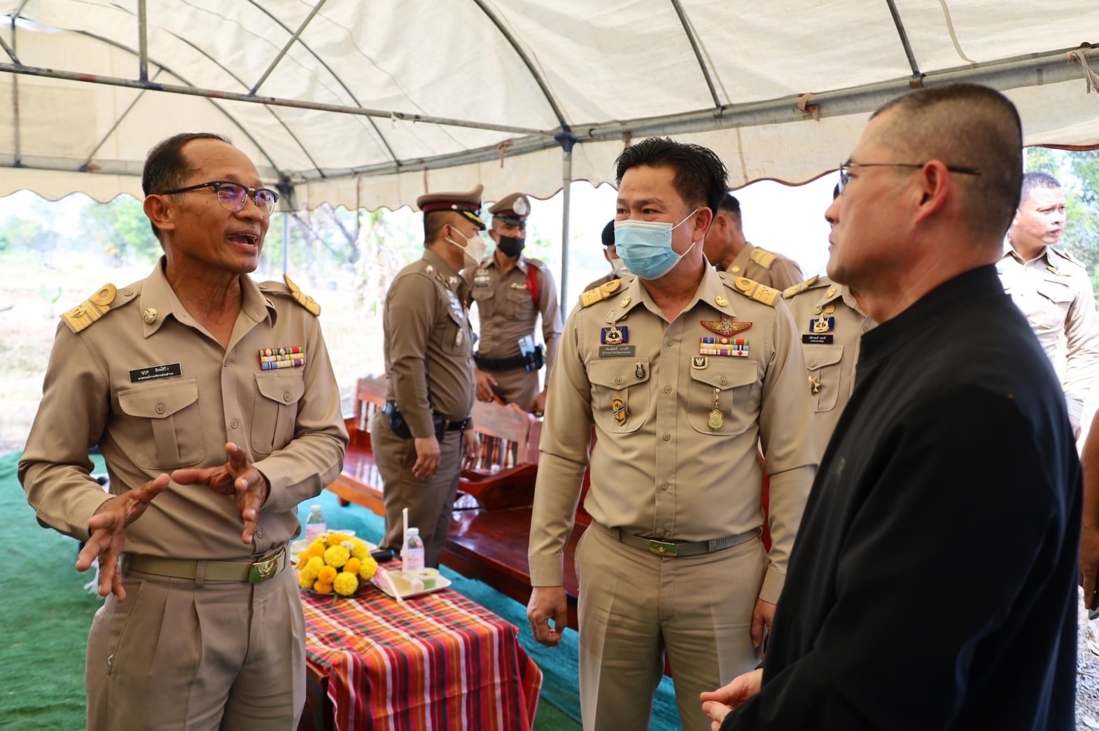 พช.มหาสารคาม ร่วมให้การต้อนรับ พลโท สมบัติ ธัญญะวัน นายทหารปฏิบัติการพิเศษ สำนักพระราชวัง และคณะ ลงพื้นที่ตรวจความพร้อม การดำเนินโครงการ “โคก หนอง นา โมเดล” ในพื้นที่อำเภอวาปีปทุม จังหวัดมหาสารคาม