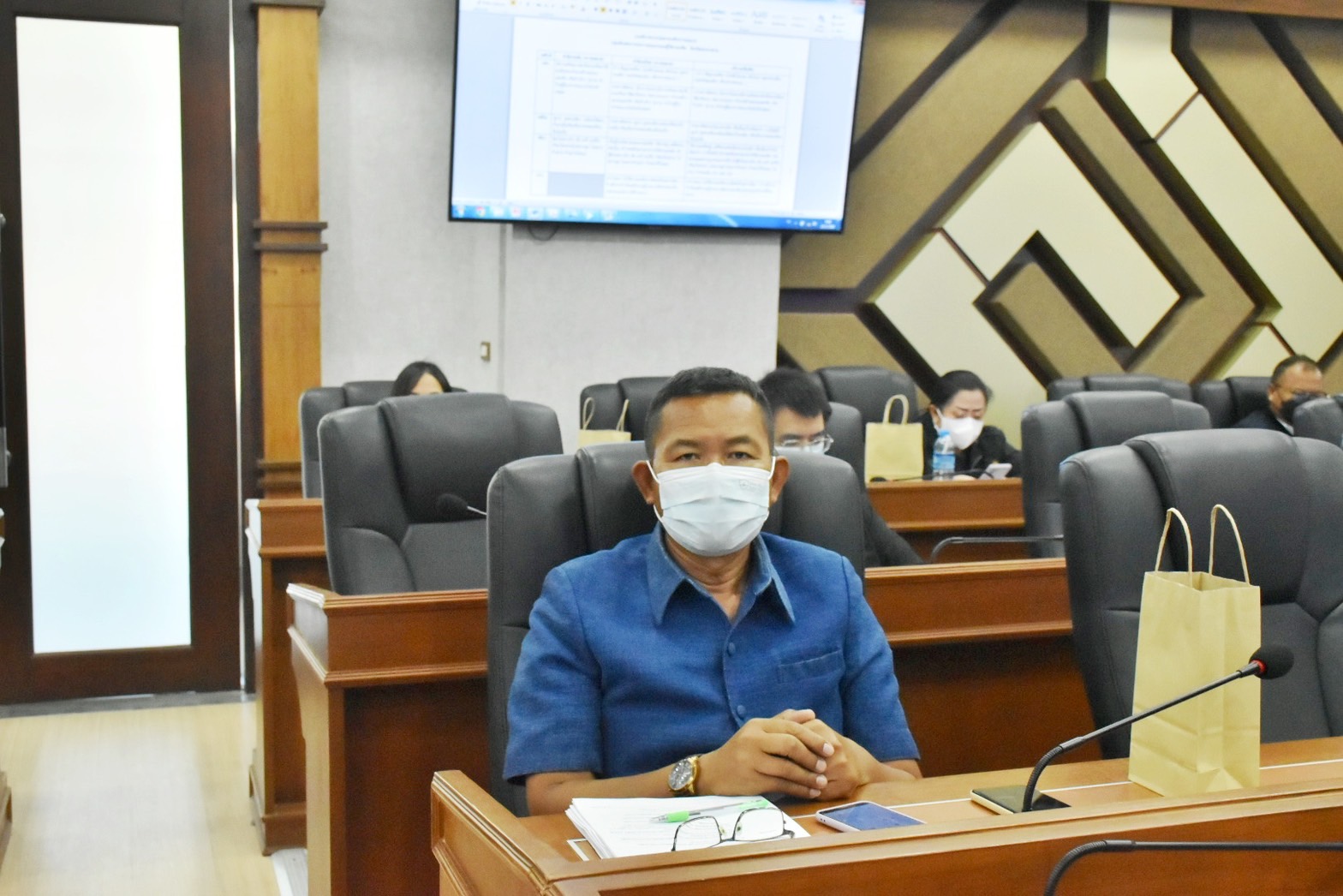 พช.มหาสารคาม ร่วมประชุมคณะกรรมการศูนย์อำนวยการป้องกันและปราบปรามยาเสพติดจังหวัดมหาสารคาม (ศอ.ปส.จ.มค.)