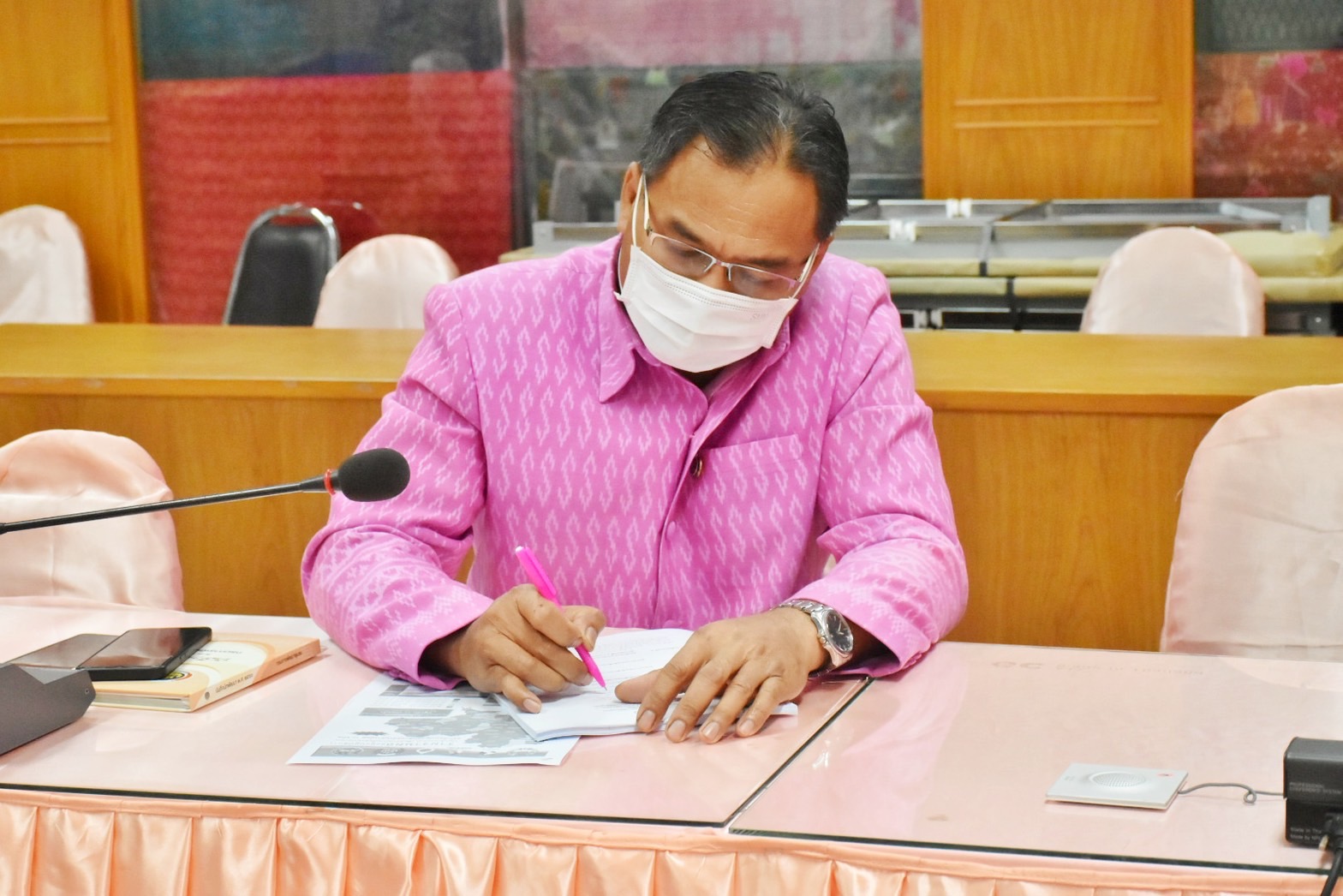 พช.มหาสารคาม ร่วมประชุมกรมการพัฒนาชุมชนครั้งที่ 2/2566 ผ่านระบบวีดีทัศน์ทางไกล (Video Conference)