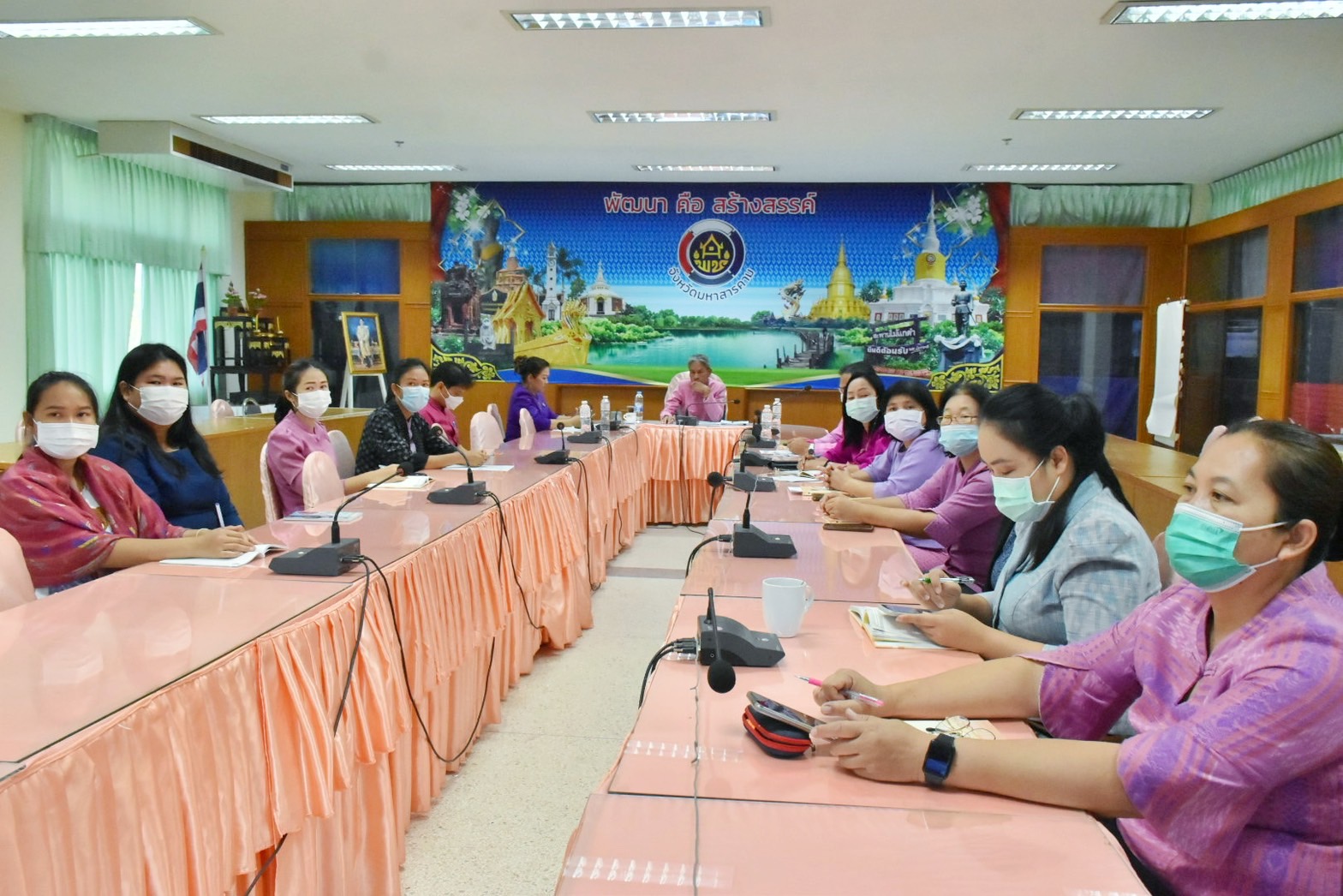 พช.มหาสารคาม ร่วมประชุมกรมการพัฒนาชุมชนครั้งที่ 2/2566 ผ่านระบบวีดีทัศน์ทางไกล (Video Conference)
