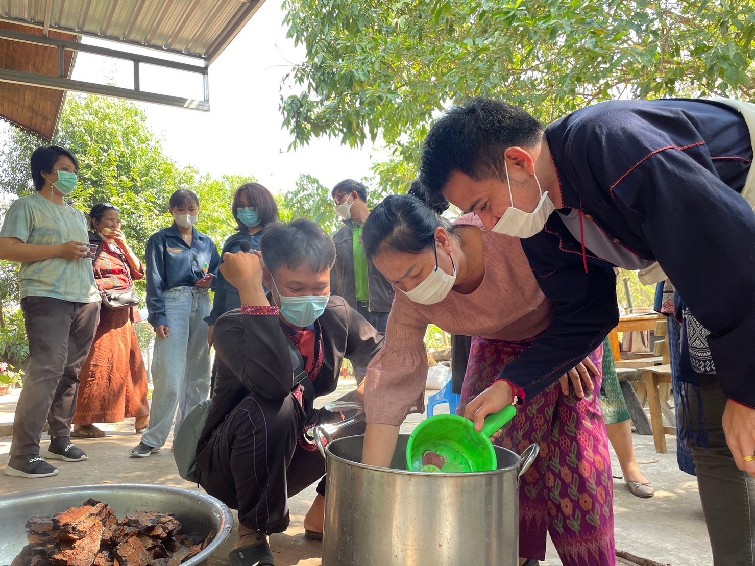 พช.มหาสารคาม ผสานเครือข่าย จัดกิจกรรมค้นหาองค์ความรู้เกี่ยวกับประโยชน์ของต้นไม้ประจำจังหวัดมหาสารคาม (ต้นพฤกษ์) สนองพระราชดำริในโครงการอนุรักษ์พันธุกรรมพืชอันเนื่องมาจากพระราชดำริ สมเด็จพระเทพรัตนราชสุดาฯ สยามบรมราชกุมารี (อพ.สธ.)