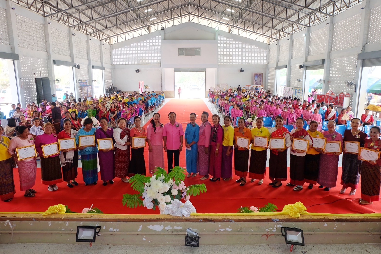 สตรีมหาสารคาม รวมพลัง จัดกิจกรรมเนื่องในวันสตรีสากล ประจำปี 2566