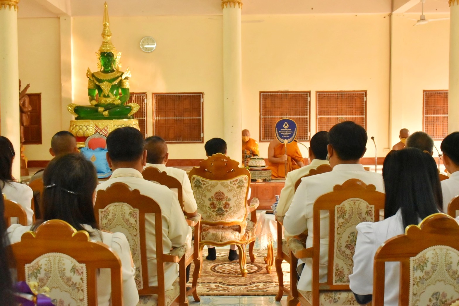 พช.มหาสารคาม ร่วมพิธีทำบุญตักบาตร เนื่องในวันมาฆบูชา ประจำปีพุทธศักราช 2566