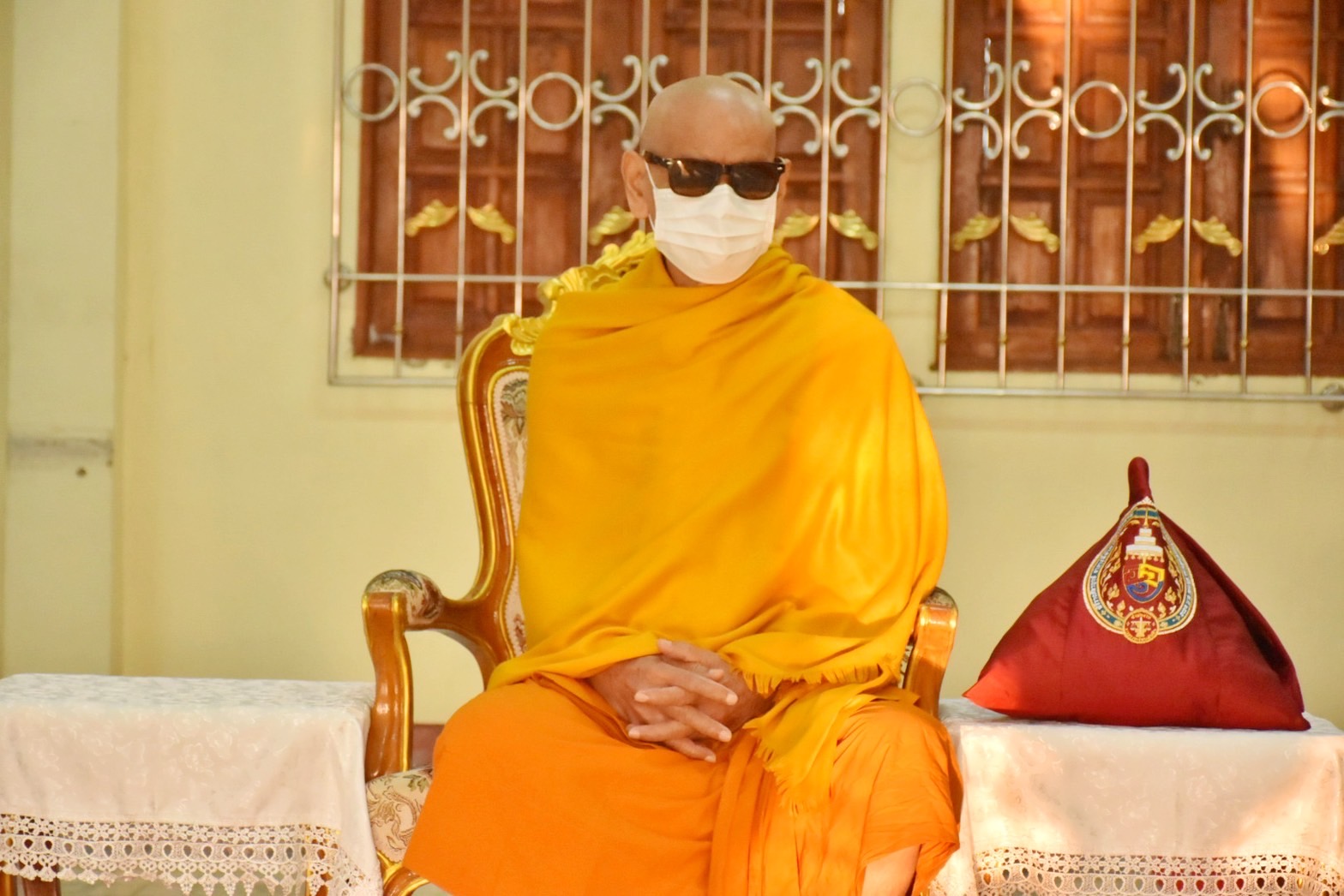 พช.มหาสารคาม ร่วมพิธีทำบุญตักบาตร เนื่องในวันมาฆบูชา ประจำปีพุทธศักราช 2566